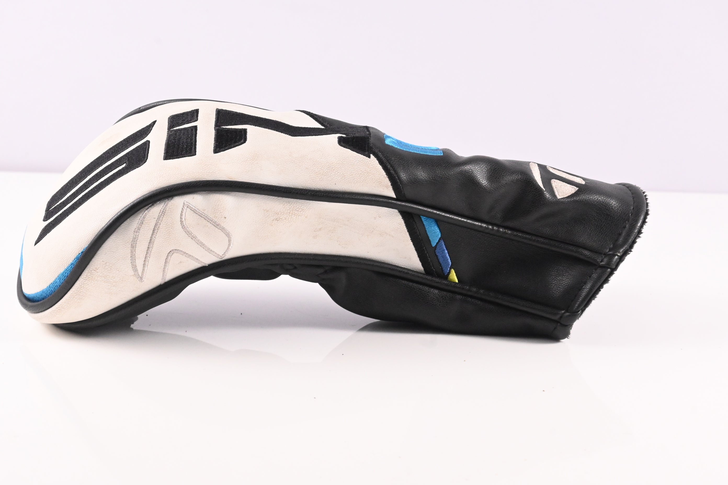 Taylormade SIM2 Max #5 Wood / 18 Degree / Regular Flex Ventus Blue 5 Shaft