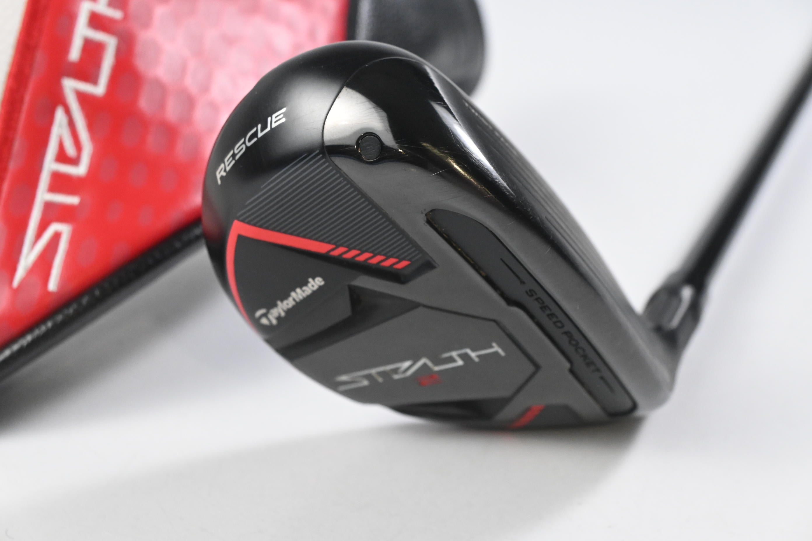 Taylormade Stealth 2 #4 Hybrid / 22 Degree / Regular Flex Fujikura Ventus TR 6