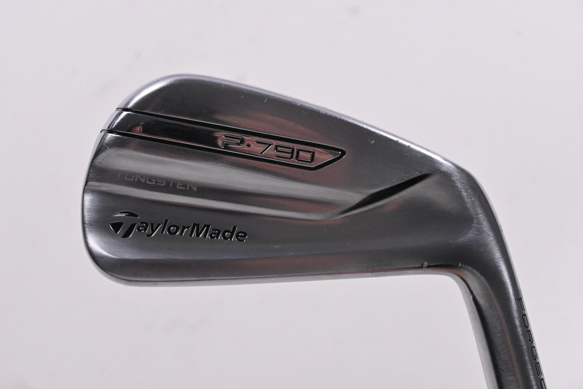 Taylormade P790 UDI 2017 #2 Iron / 17 Degree / X-Flex Ventus Velocore Blue 8