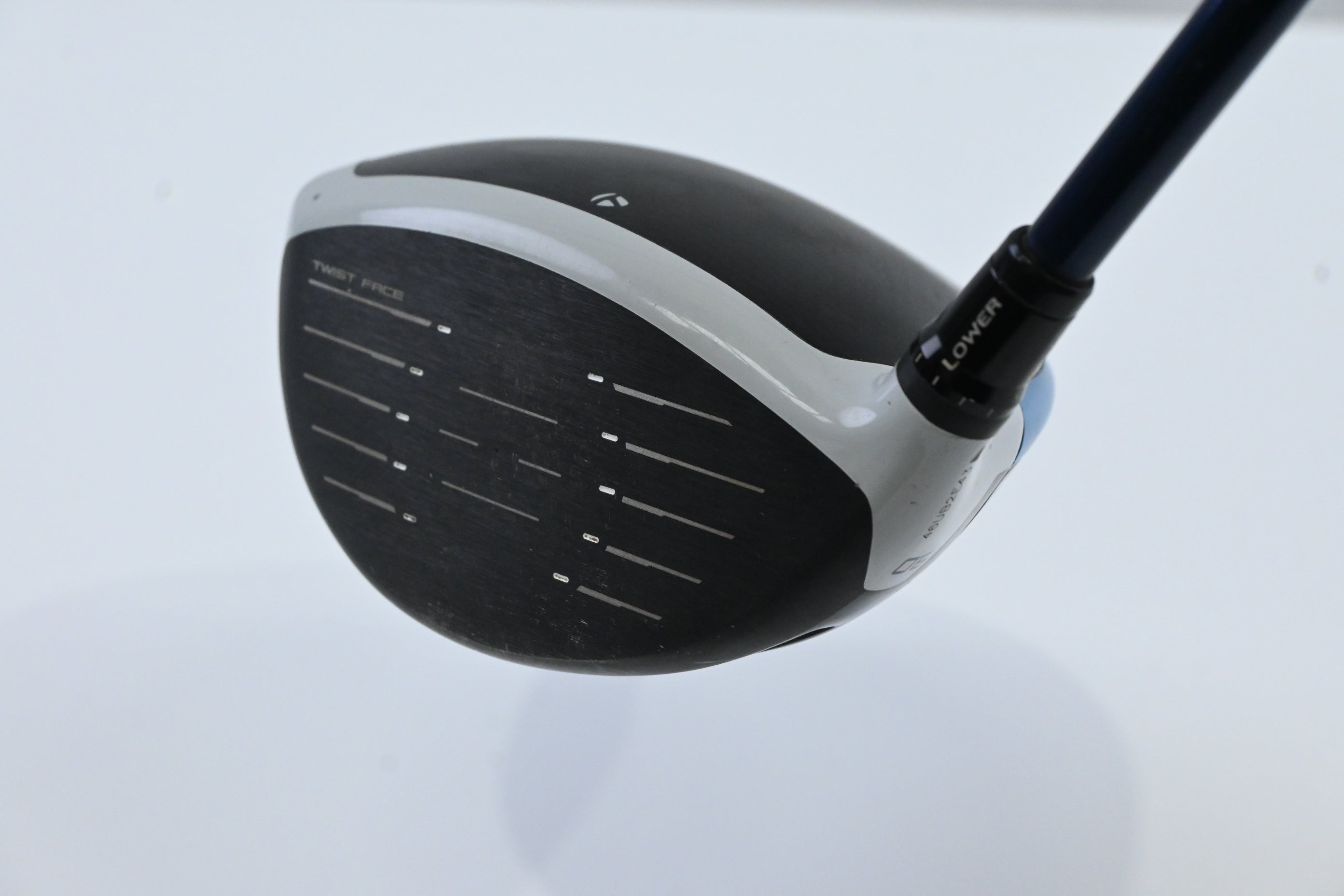Taylormade SIM2 Max Driver / 9 Degree / Stiff Flex Fujikura Ventus Blue 5 Shaft
