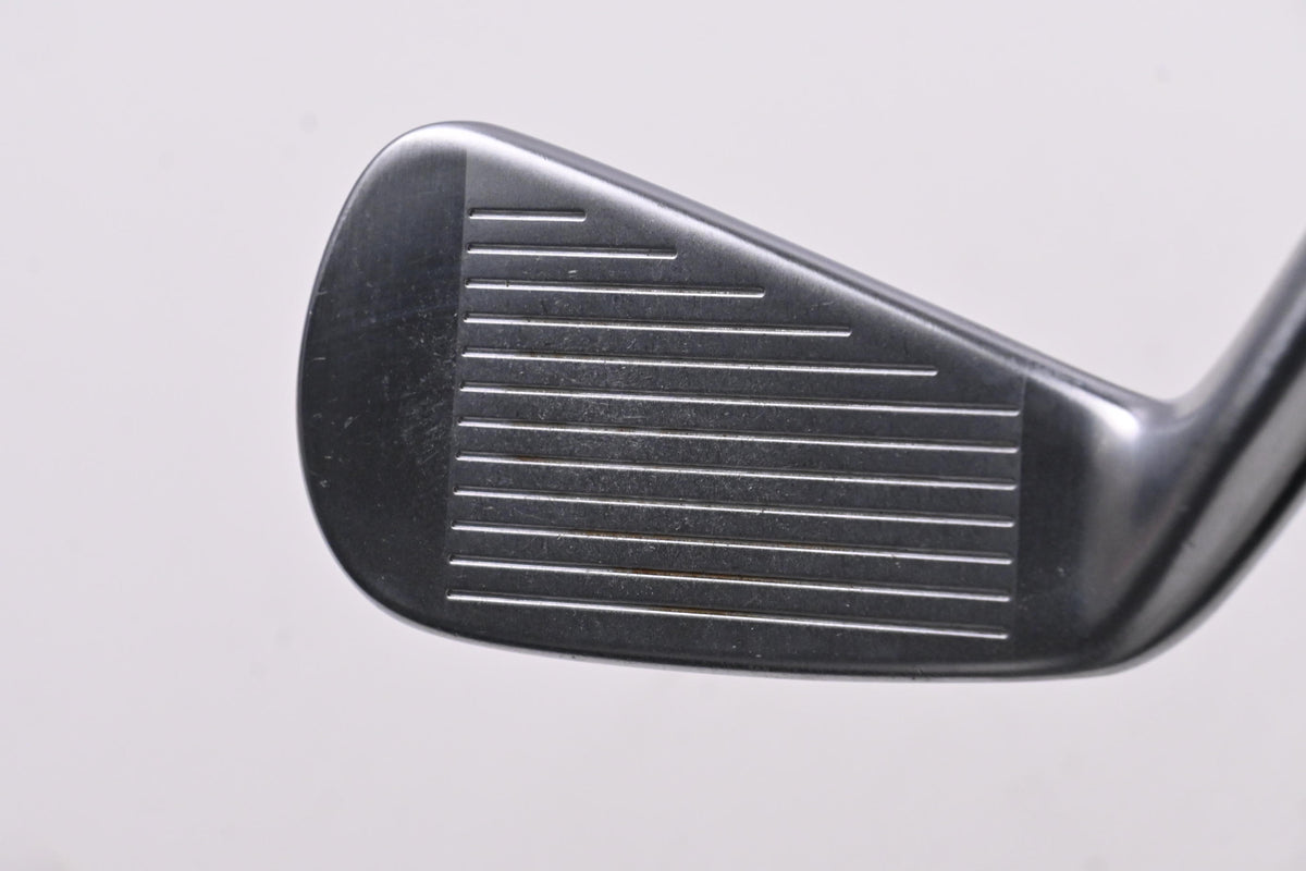 Taylormade P790 UDI 2017 #2 Iron / 17 Degree / X-Flex Ventus Velocore Blue 8