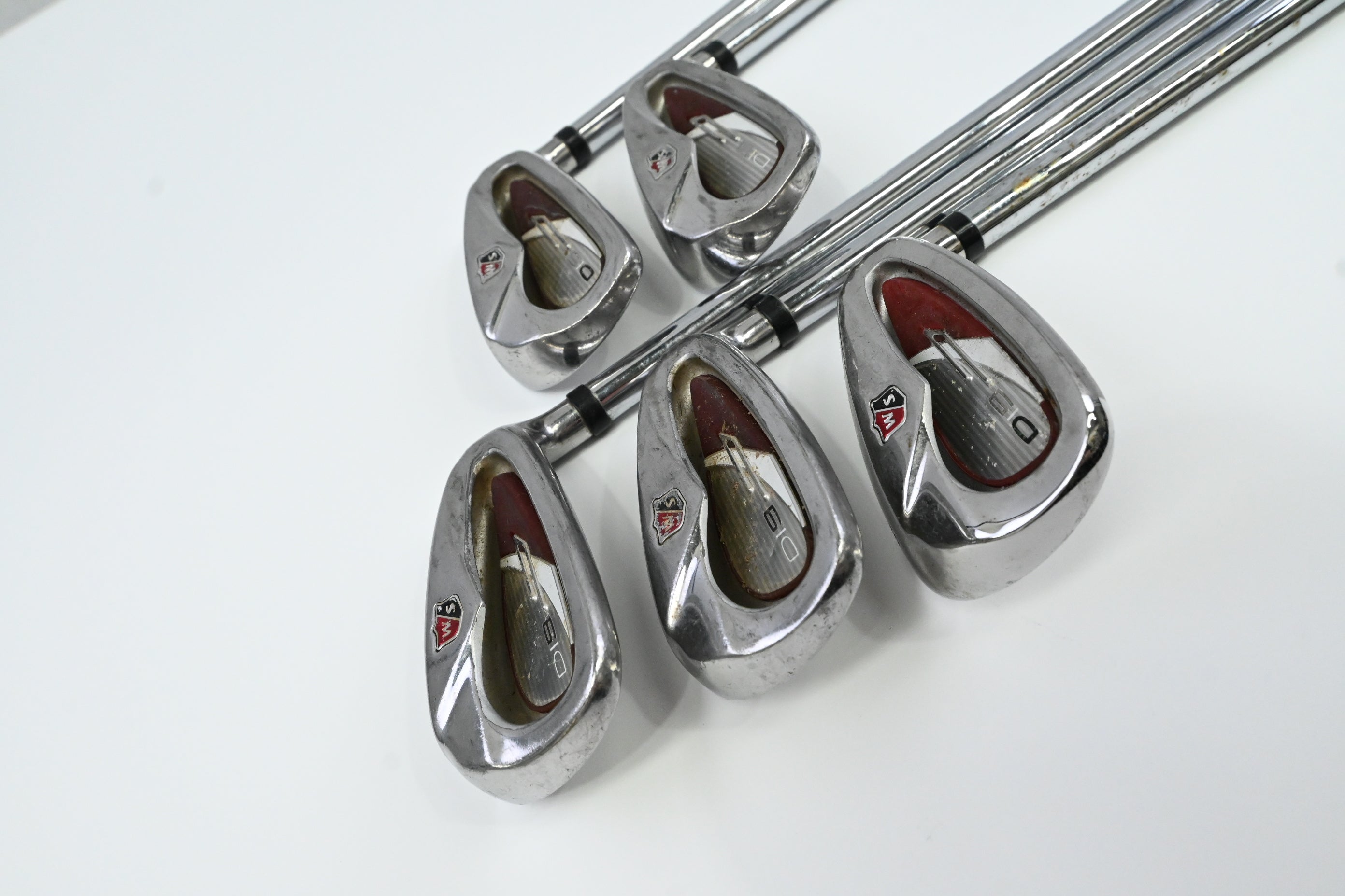 Wilson Di9 Irons / 7-PW+GW / Uniflex TX Superlight 99 Shafts