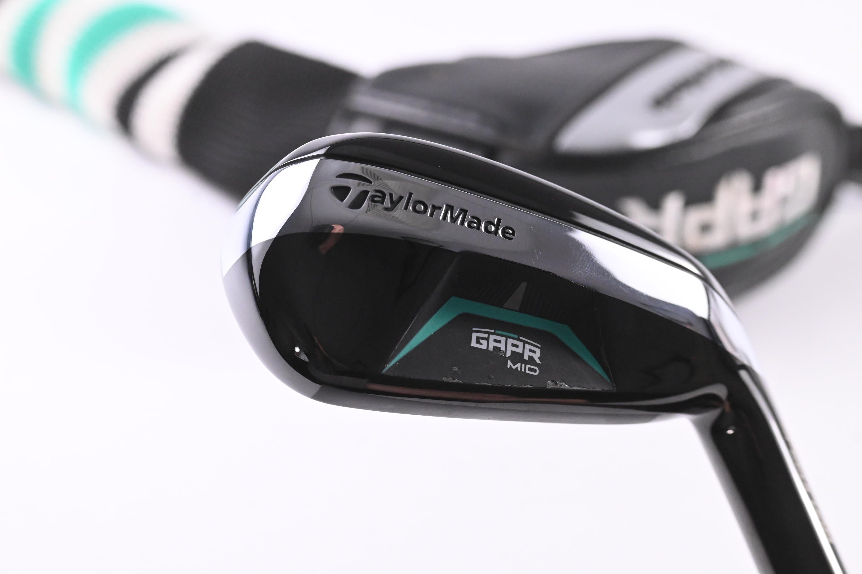Taylormade GAPR Mid #3 Hybrid / 18 Degree / X-Flex Kai'Li Red 95 Shaft
