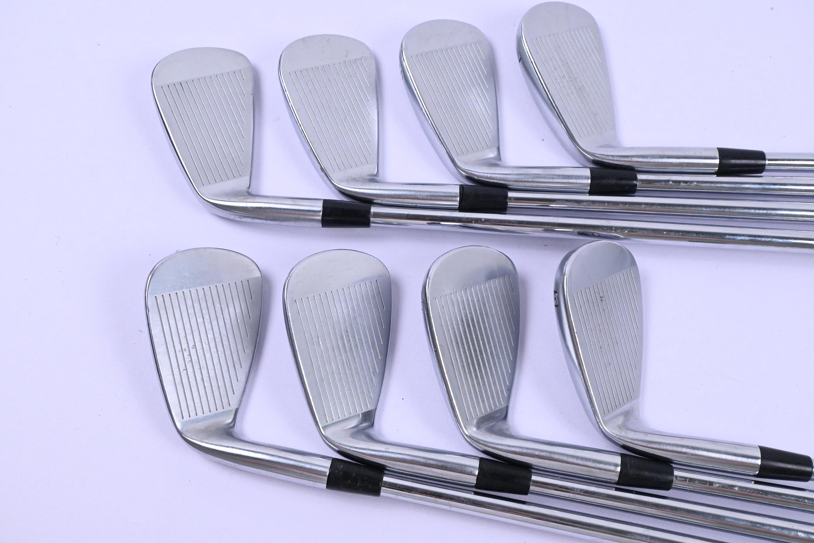 Cobra King Tour 2023 Irons / 4-PW+GW / Stiff Flex N.S.PRO Modus 3 120 Shafts