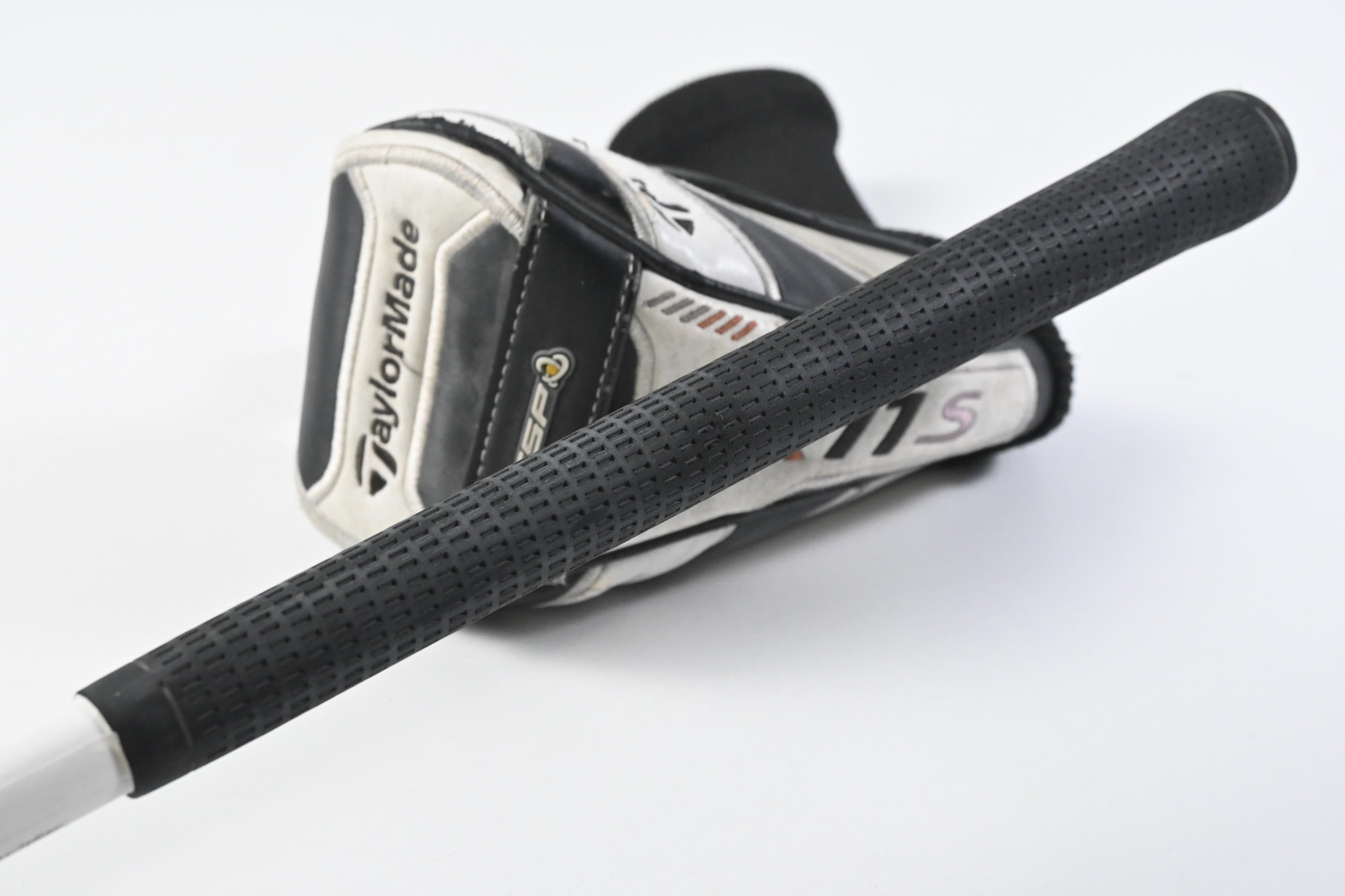 Taylormade R11S #3 Wood / 15.5 Degree / Stiff Flex Aldila RIP Phenom 70 Shaft