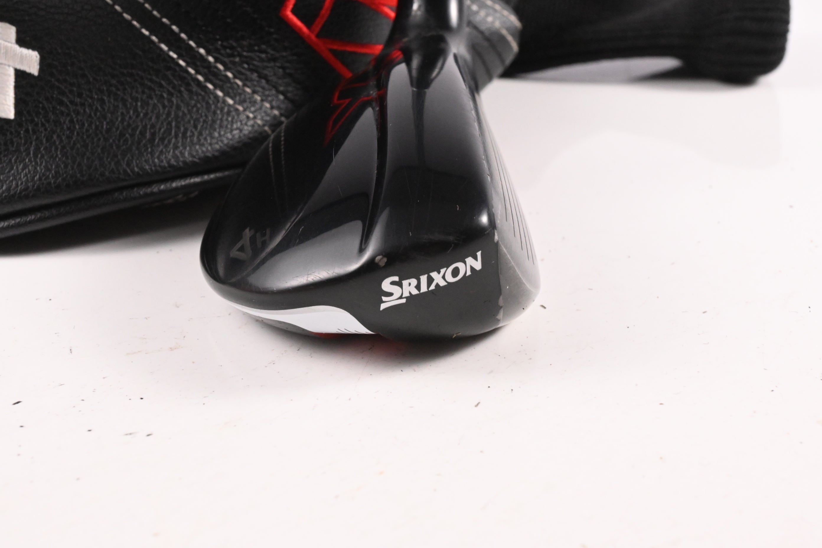 Srixon ZX #4 Hybrid / 22 Degree / Regular Flex HZRDUS Smoke Black 80 Shaft