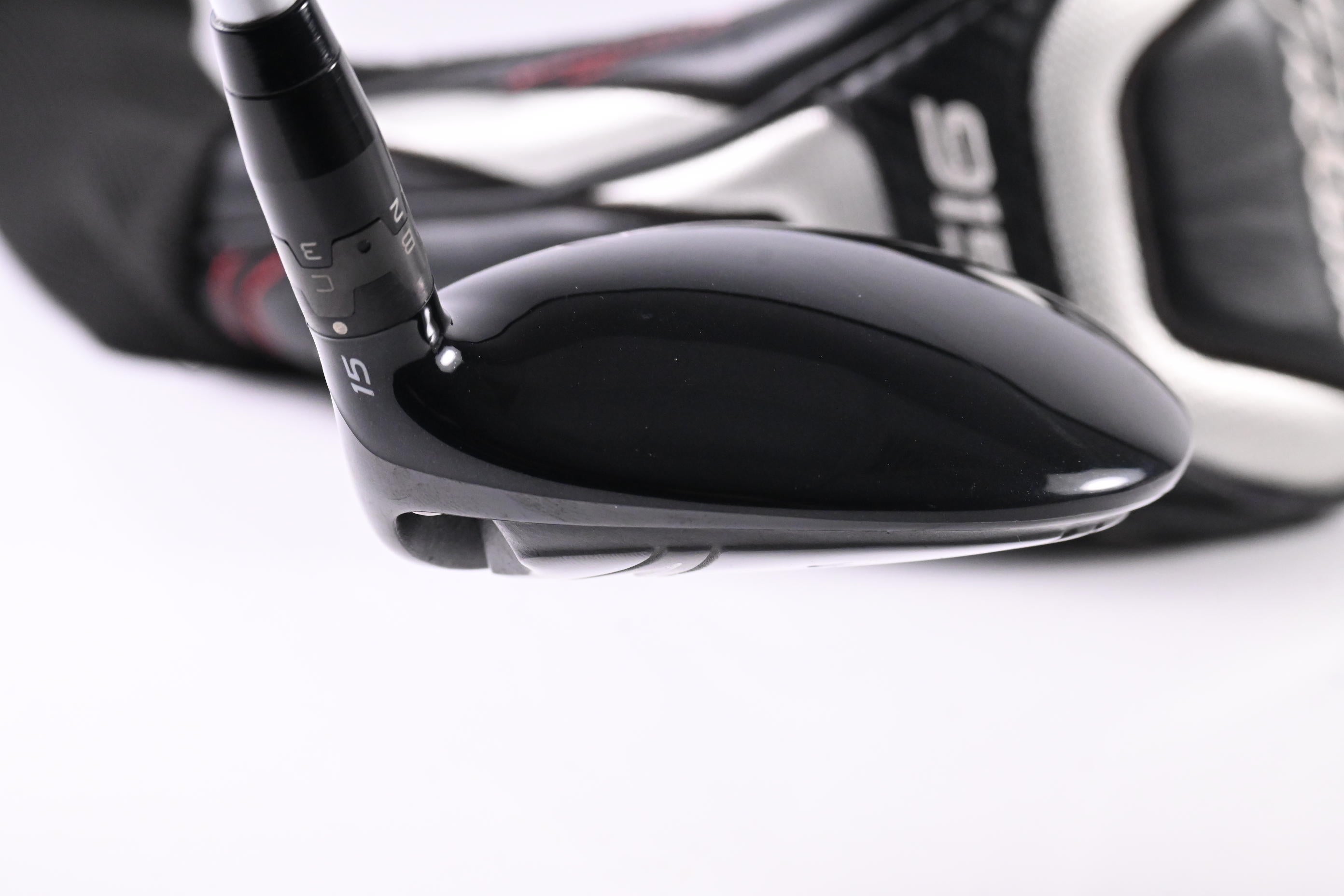 Titleist 915 FD #3 Wood / 15 Degree / Stiff Flex Aldila Rogue Silver 70 Shaft