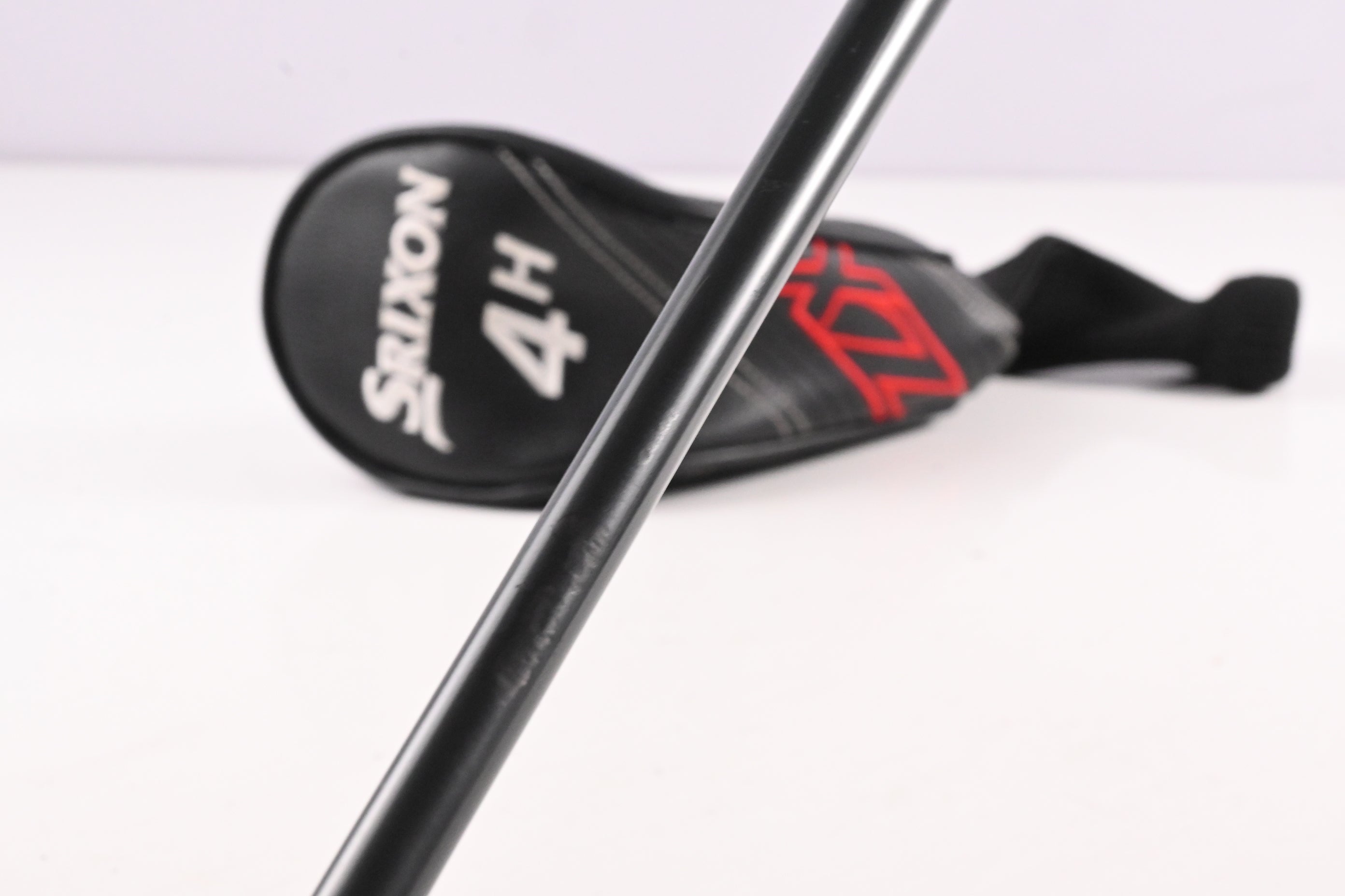 Srixon ZX #4 Hybrid / 22 Degree / Regular Flex HZRDUS Smoke Black 80 Shaft