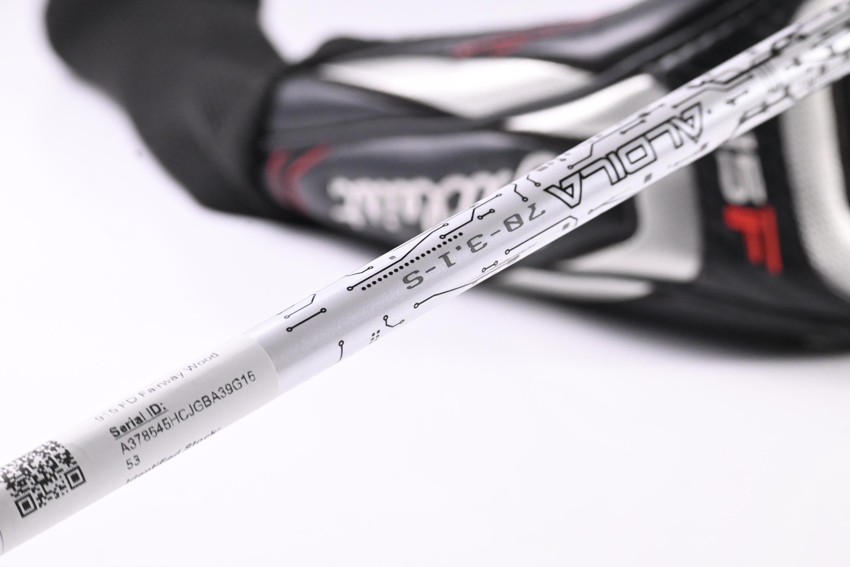 Titleist 915 FD #3 Wood / 15 Degree / Stiff Flex Aldila Rogue Silver 70 Shaft