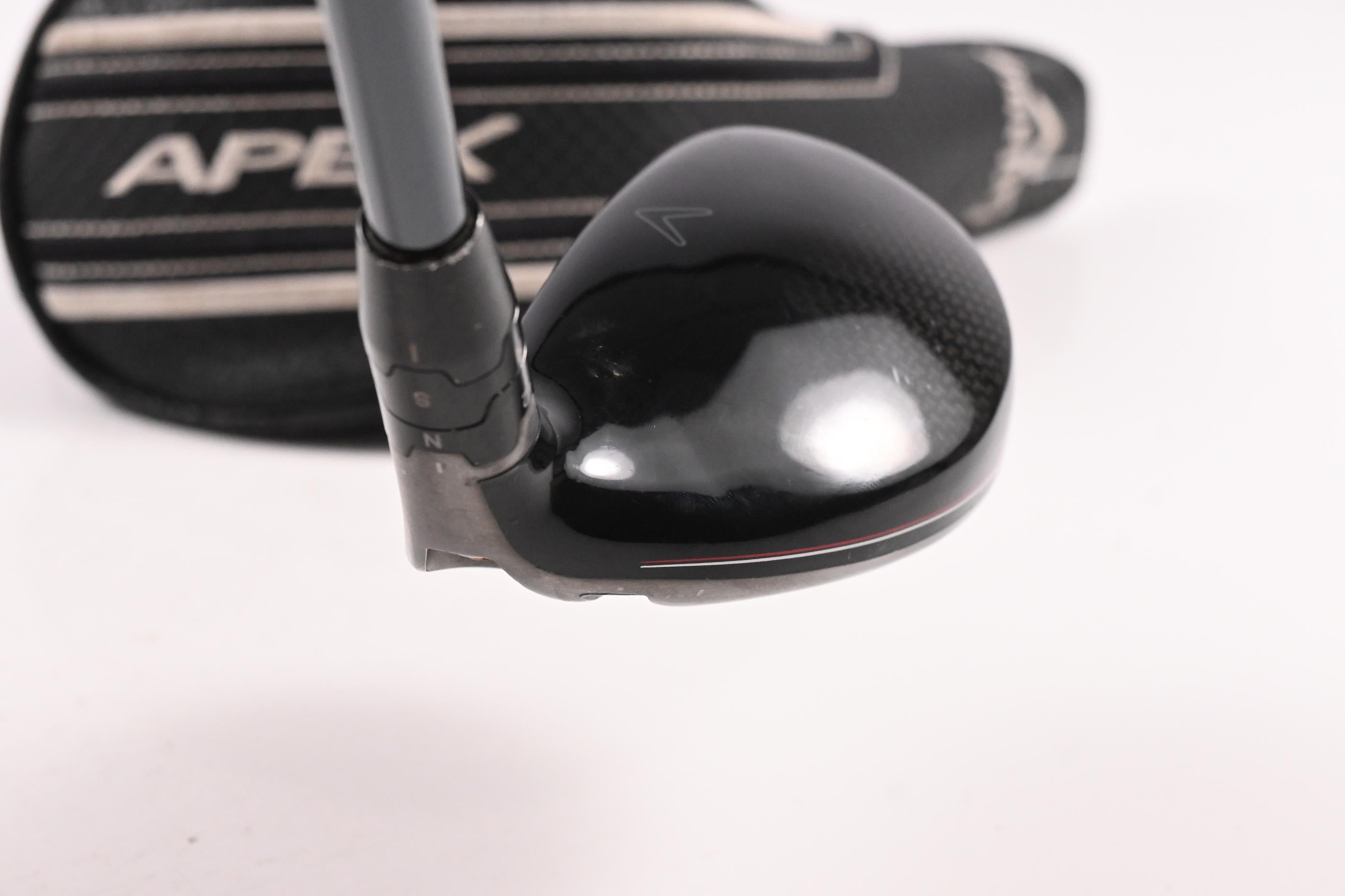 Callaway Apex 21 #4 Hybrid / 21 Degree / Regular Flex UST Mamiya Recoil DART 75