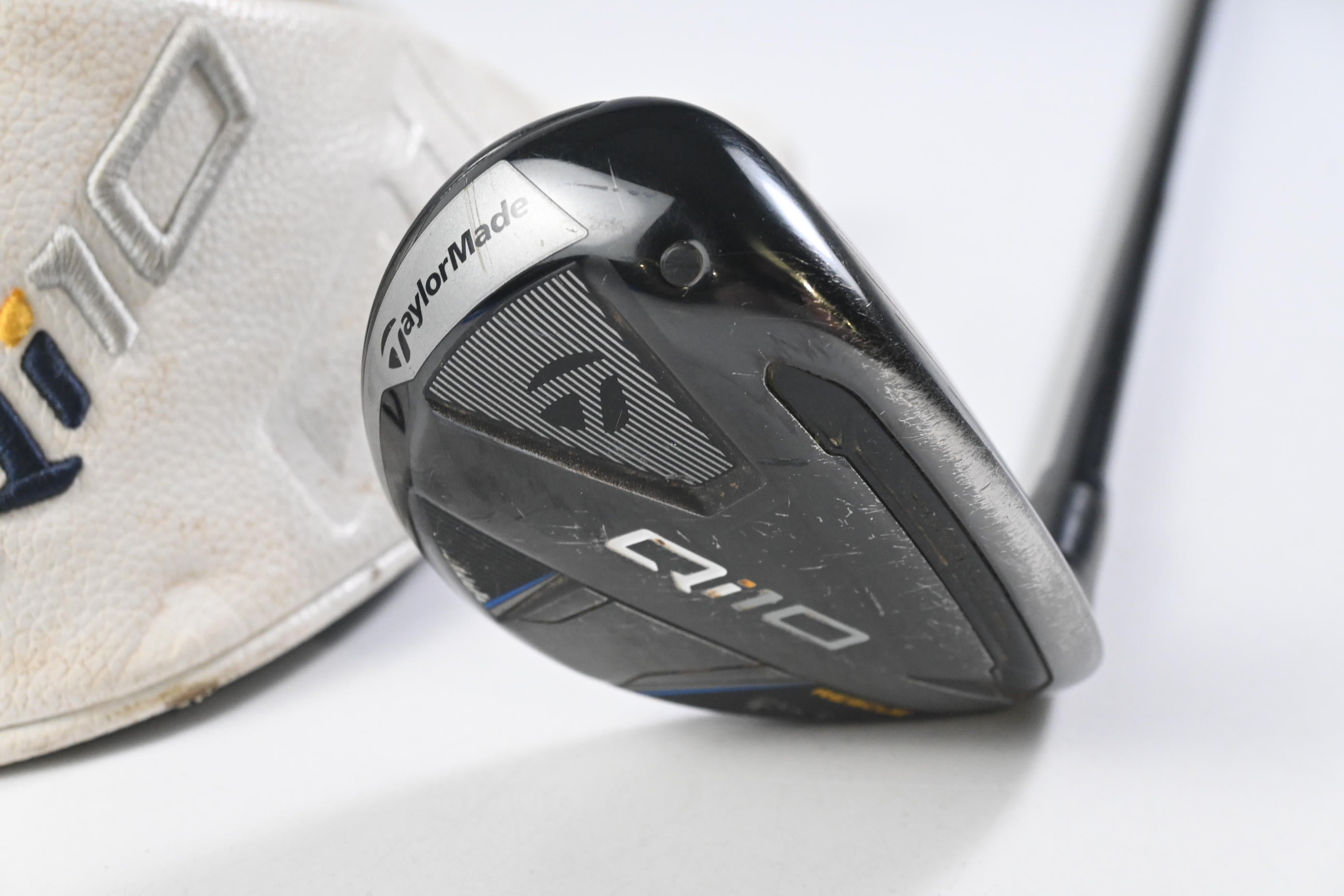 Taylormade Qi10 #4 Hybrid / 22 Degree / Regular Flex Fujikura Ventus TR Blue 6