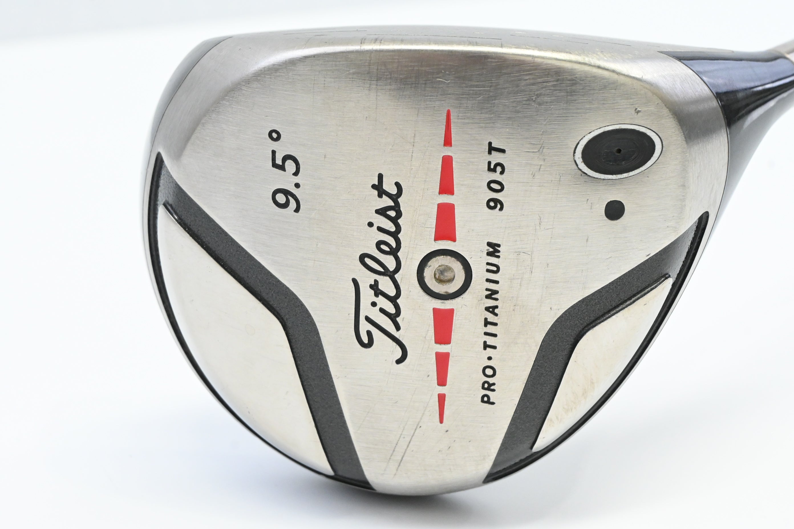 Titleist 905 T Driver / 9.5 Degree / Stiff Flex Graphite Design YS-6+ Shaft