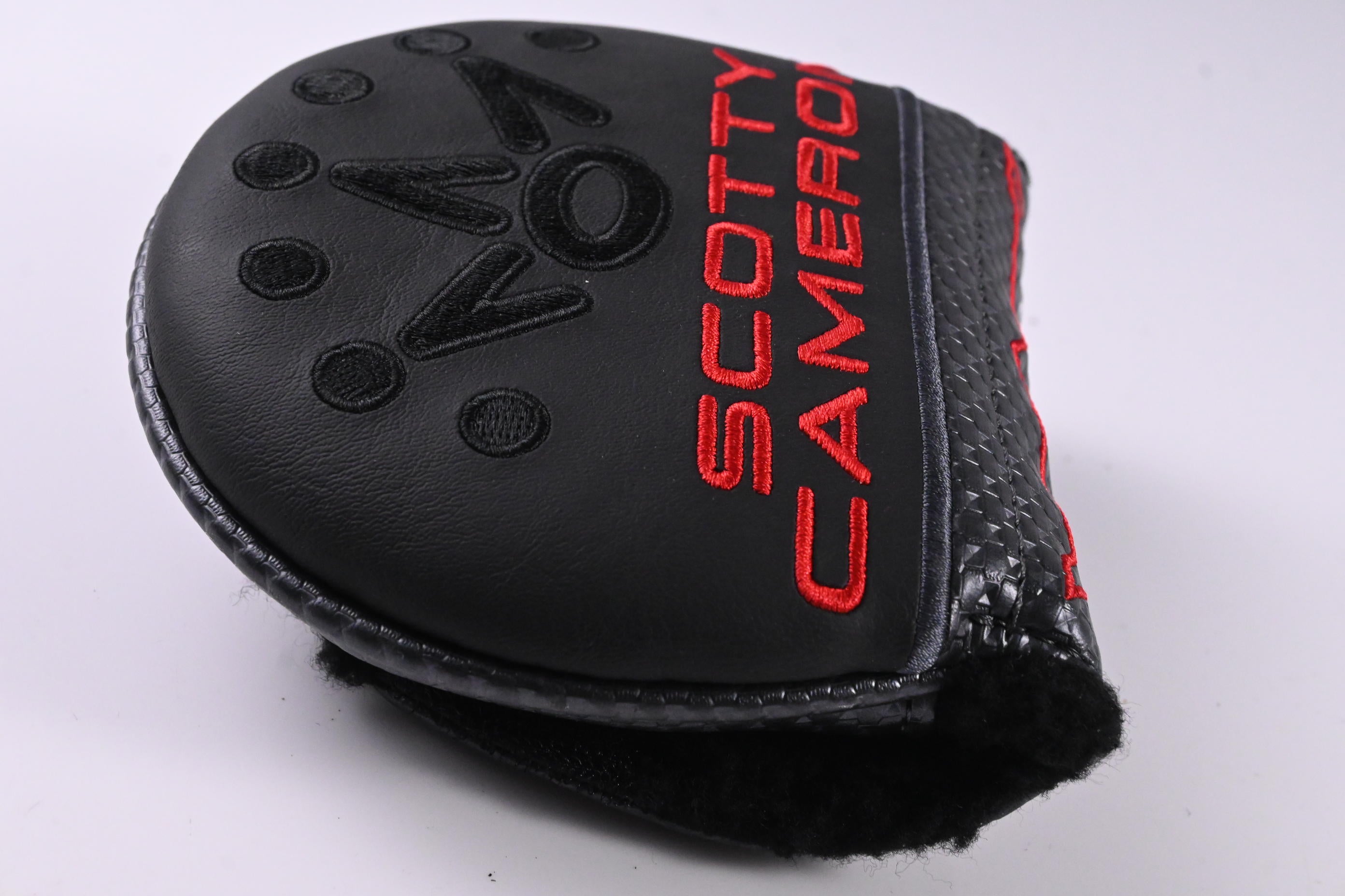 Scotty Cameron 2026 Phantom 9R Putter / 33 Inch