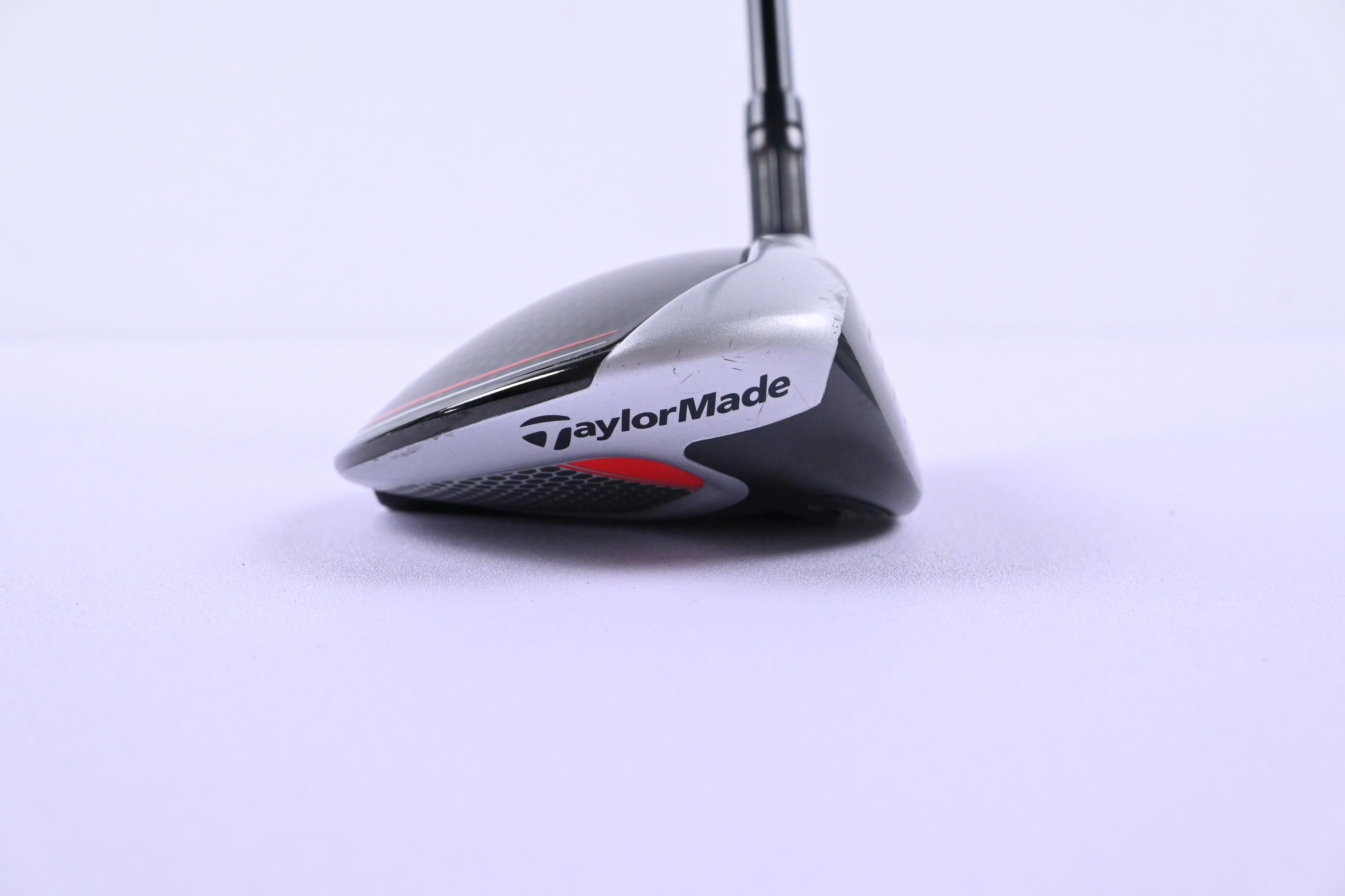 Taylormade M6 #5 Wood / 18 Degree / Regular Flex Fujikura Atmos Orange 5 Shaft