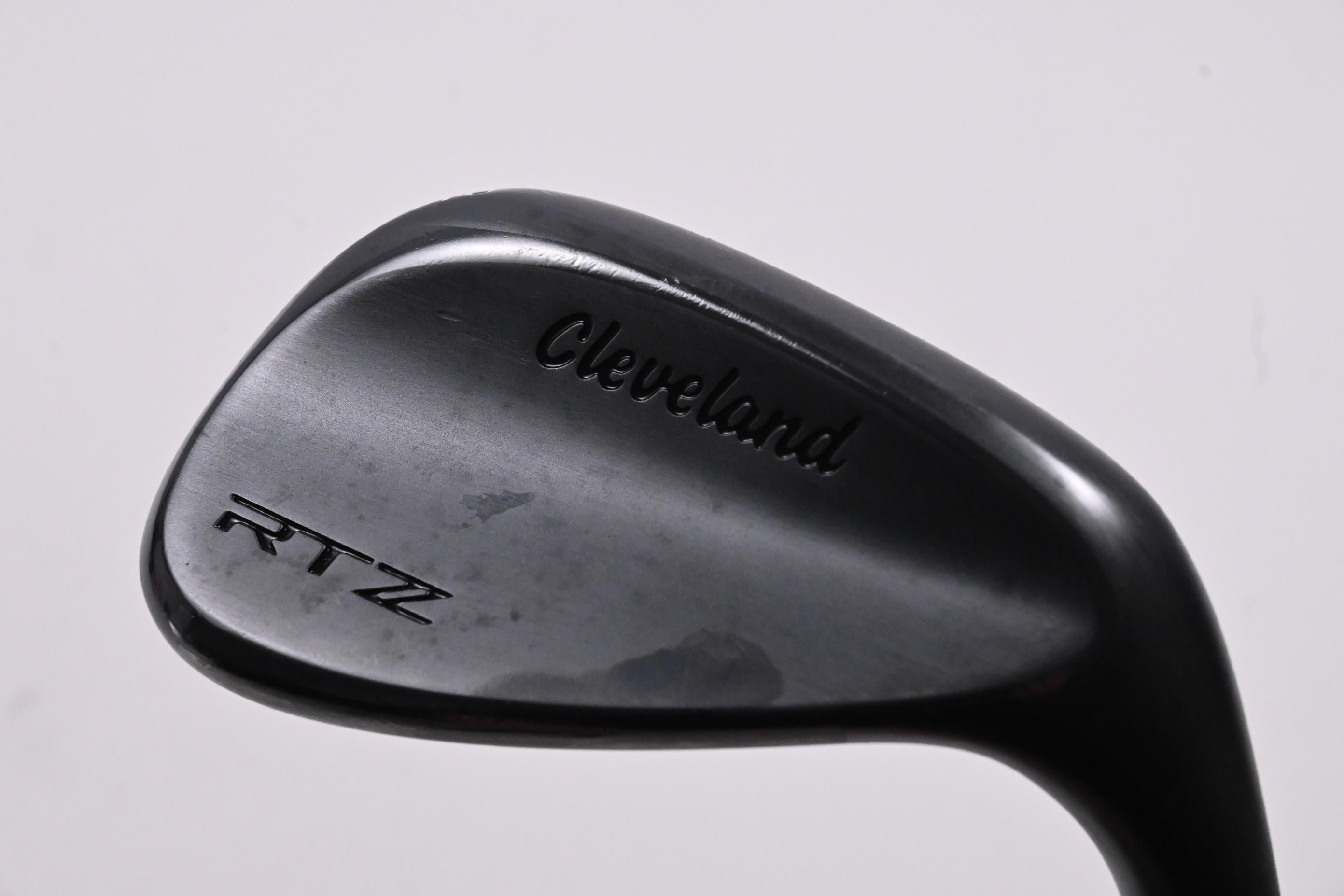 Cleveland RTZ Gap Wedge / 52 Degree / Wedge Flex Dynamic Gold Spinner