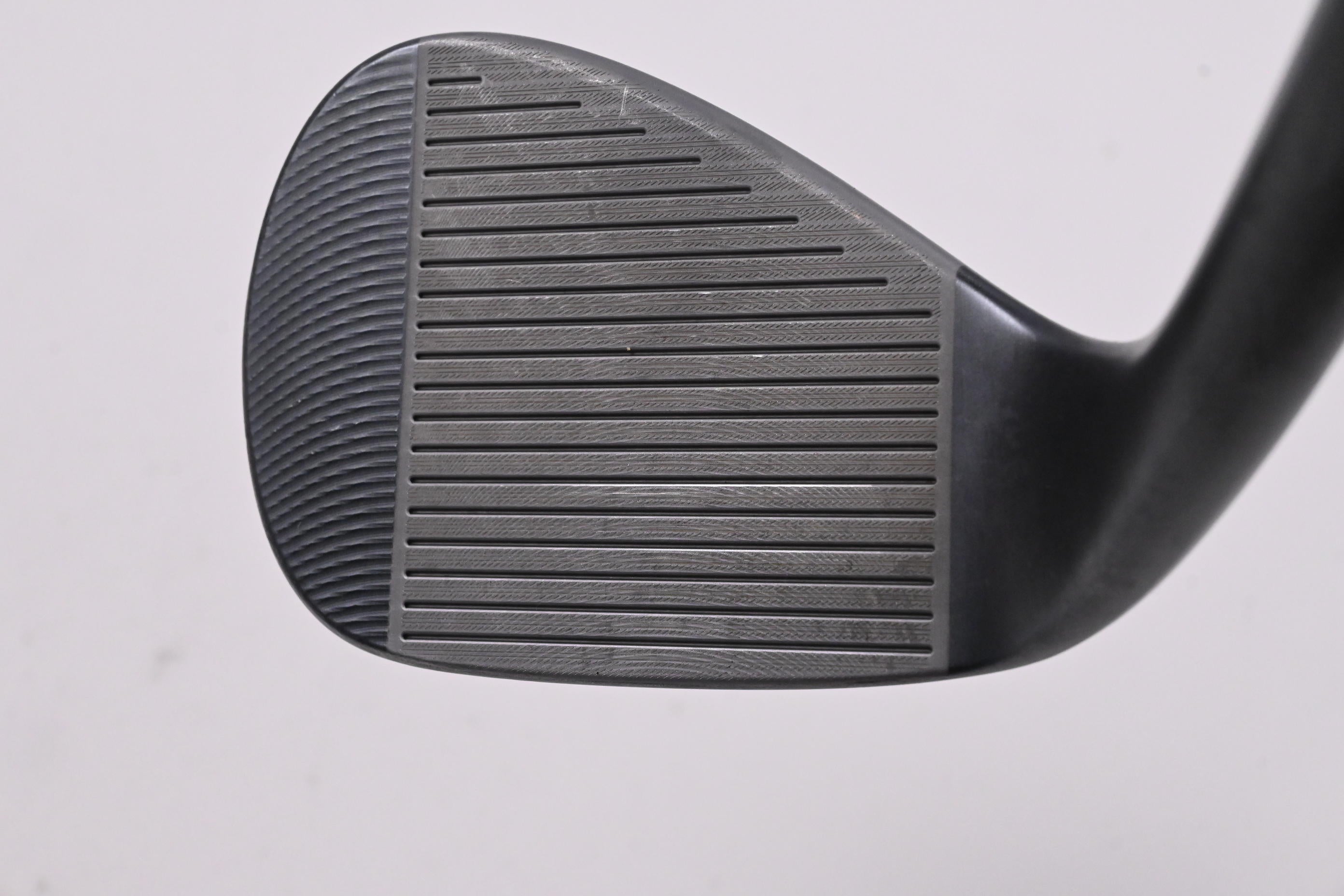 Cleveland RTZ Gap Wedge / 52 Degree / Wedge Flex Dynamic Gold Spinner