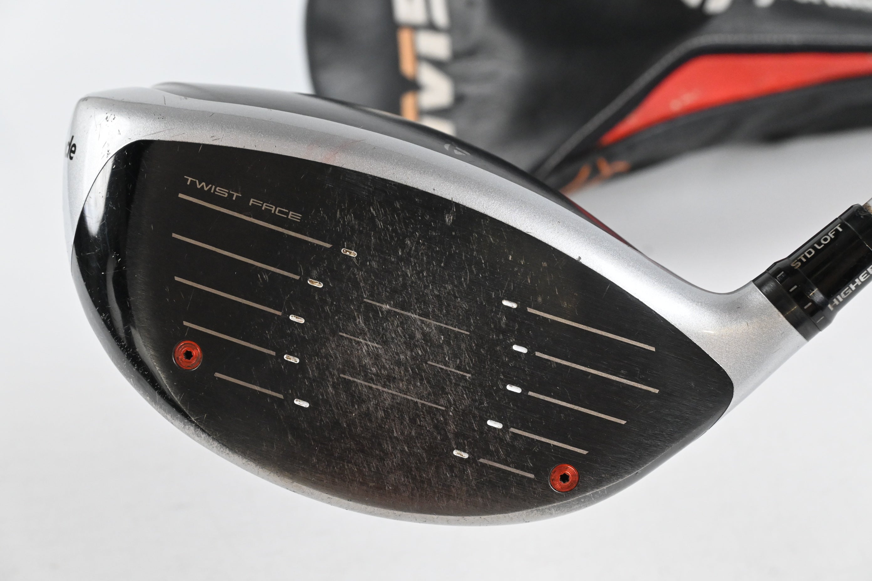 Taylormade M5 Driver / 9 Degree / Regular Flex Matrix White Tie MFS X5 55