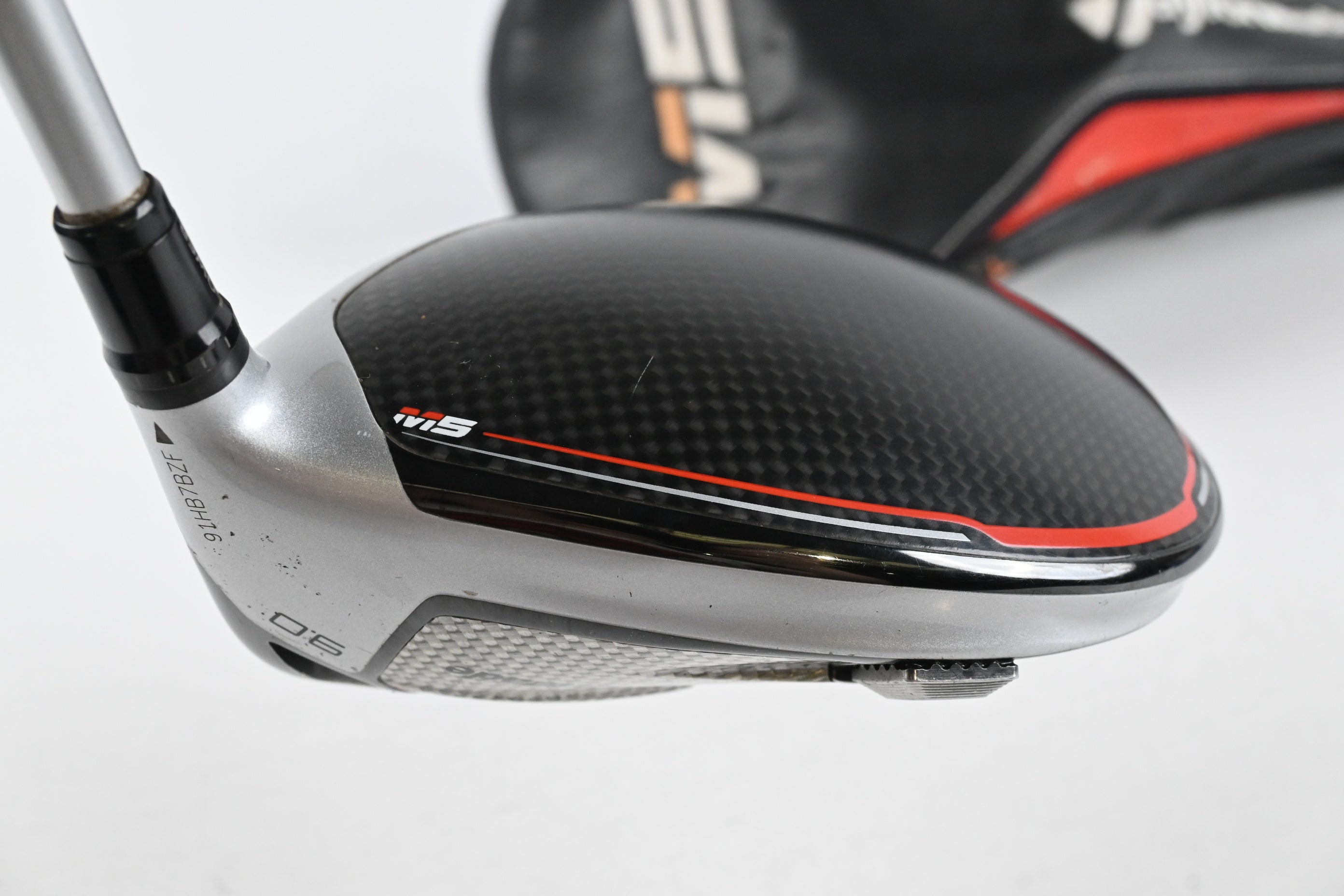 Taylormade M5 Driver / 9 Degree / Regular Flex Matrix White Tie MFS X5 55