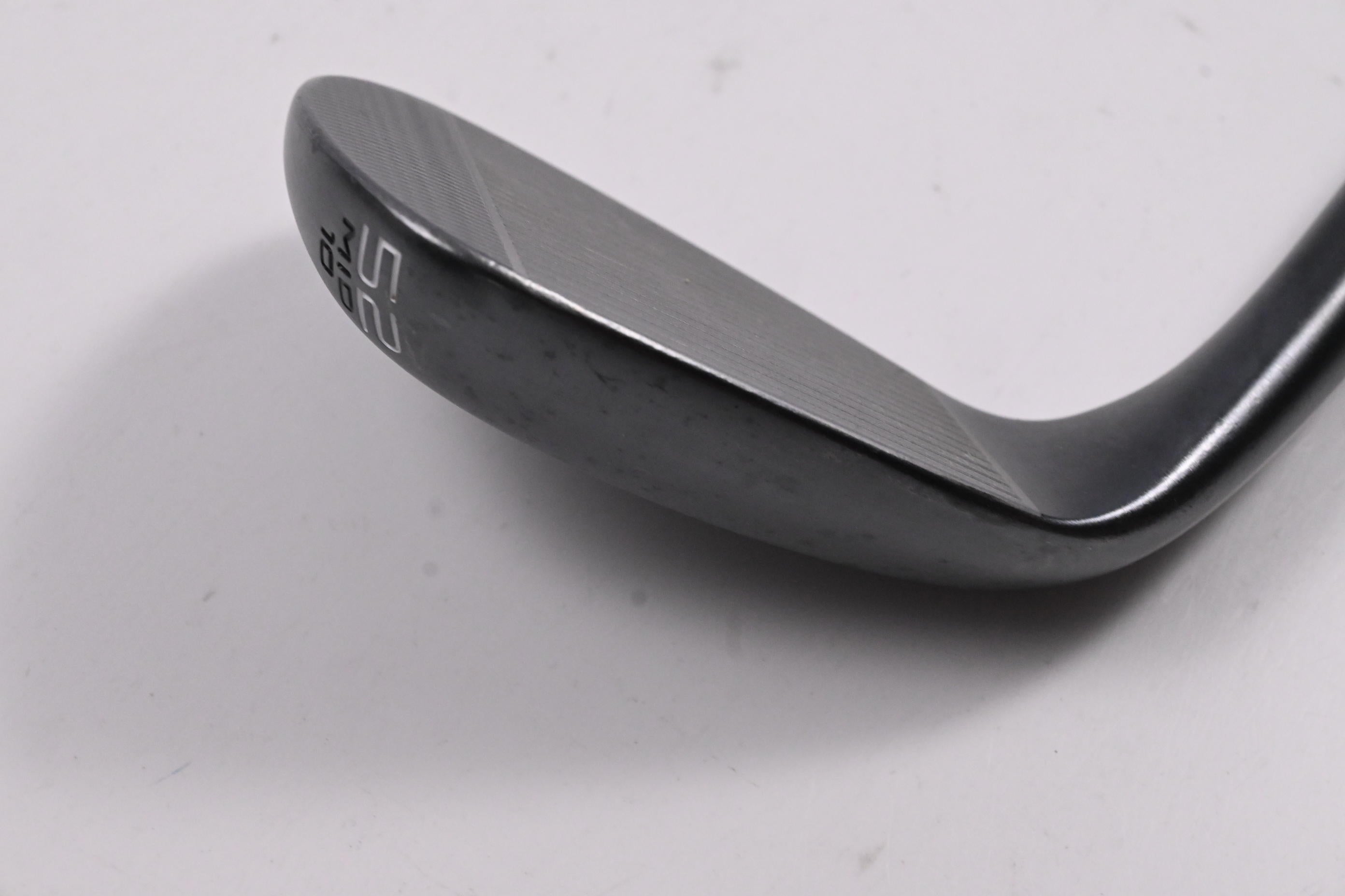 Cleveland RTZ Gap Wedge / 52 Degree / Wedge Flex Dynamic Gold Spinner
