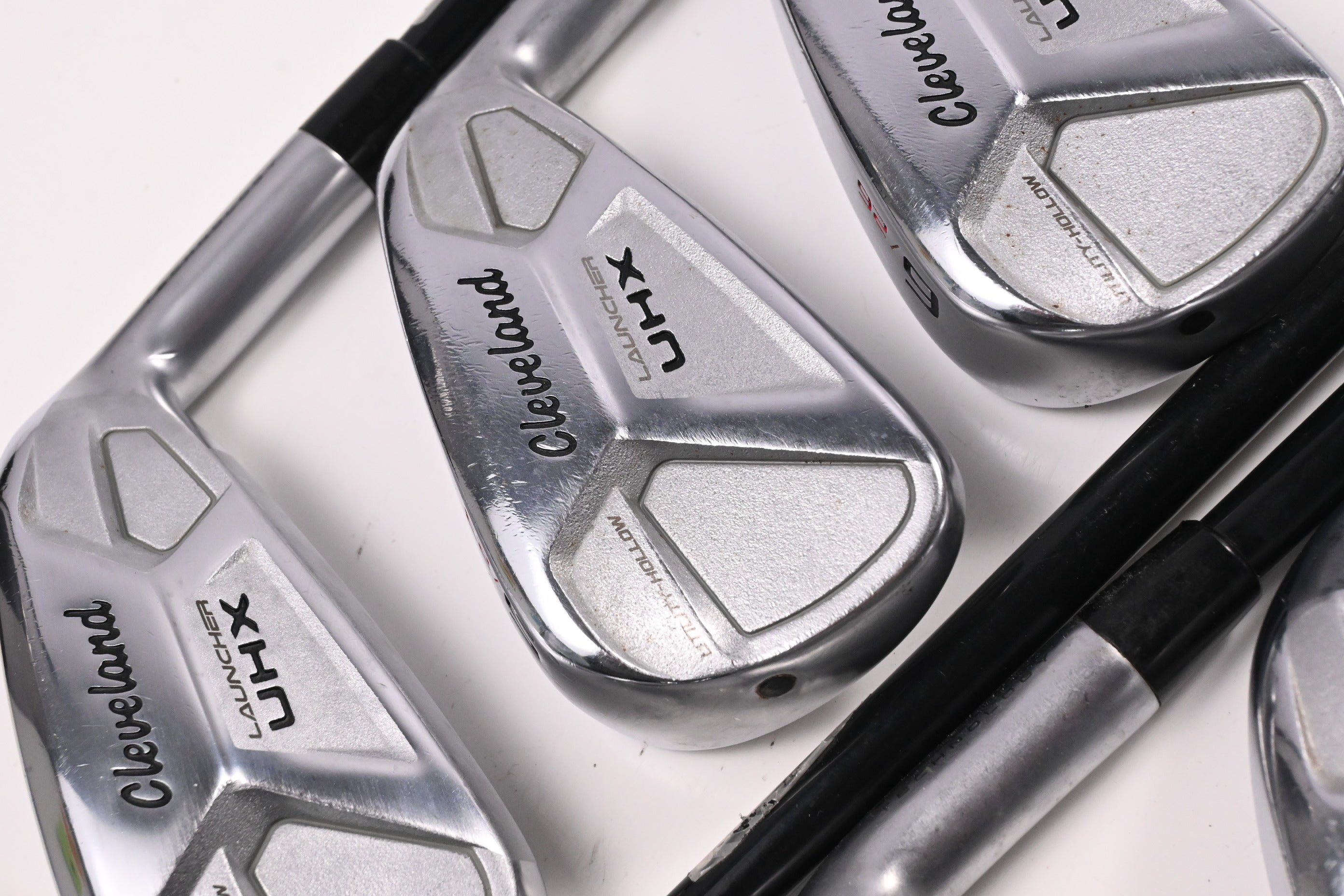 Cleveland Launcher UHX Irons / 3+5-PW / Regular Flex Miyazaki C.Kua 6 Shafts