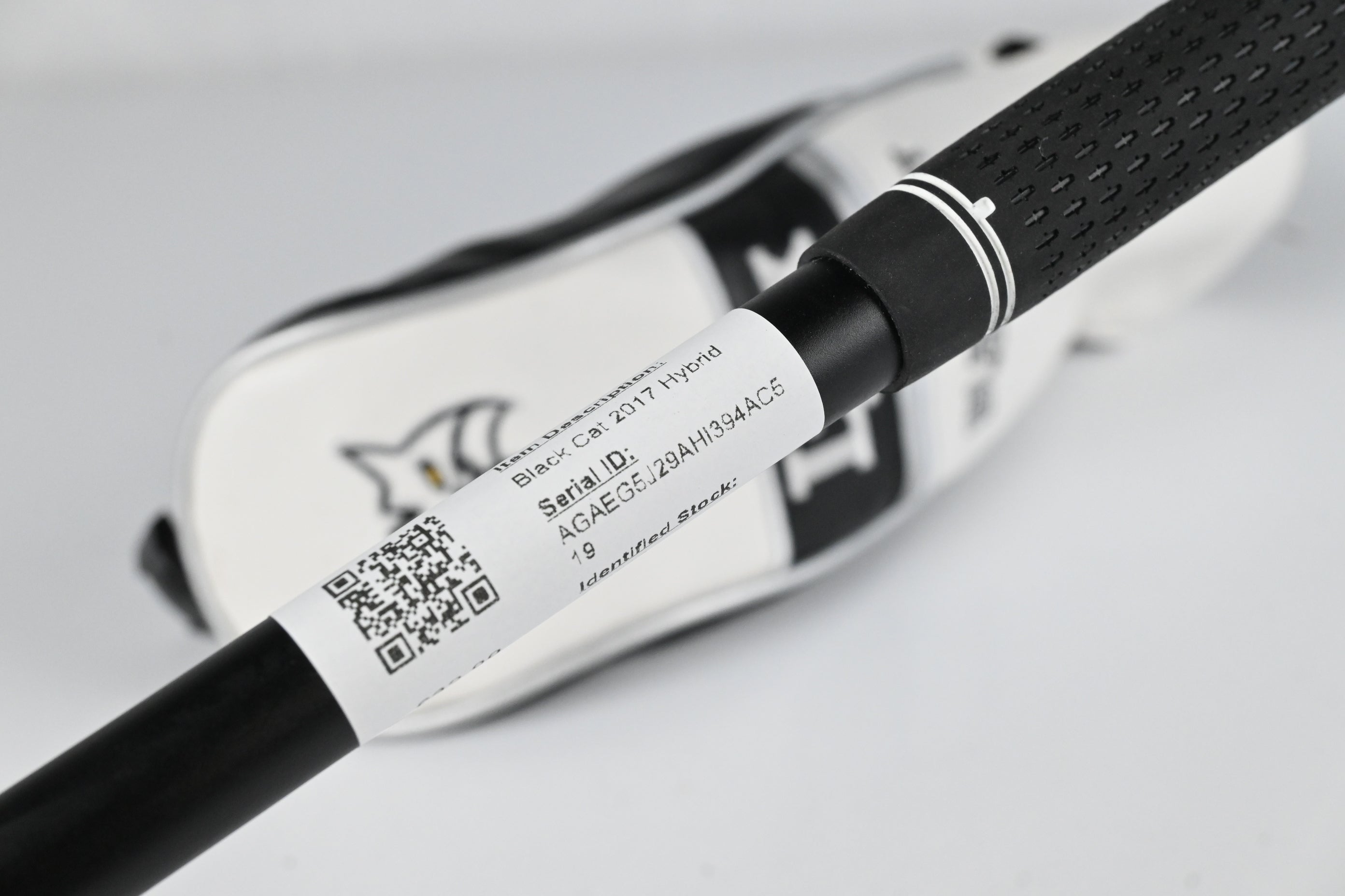 Lynx Black Cat 2017 #4 Hybrid / 22 Degree / Stiff Flex Aldila RIP'D NV 80 Shaft