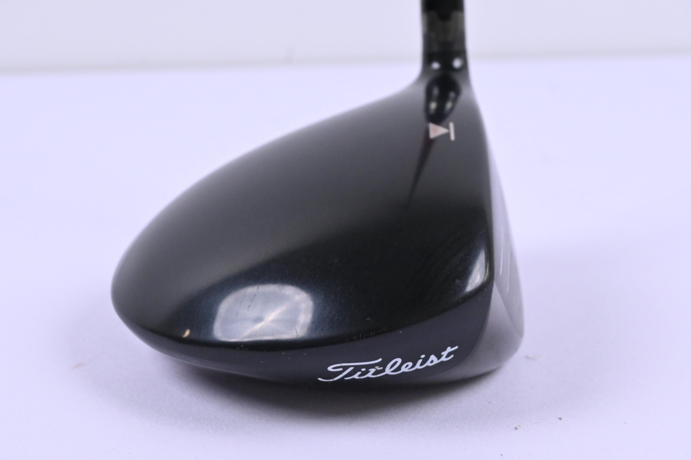 Titleist 913 D2 Driver / 10.5 Degree / Regular Flex Bassara M 55 Shaft