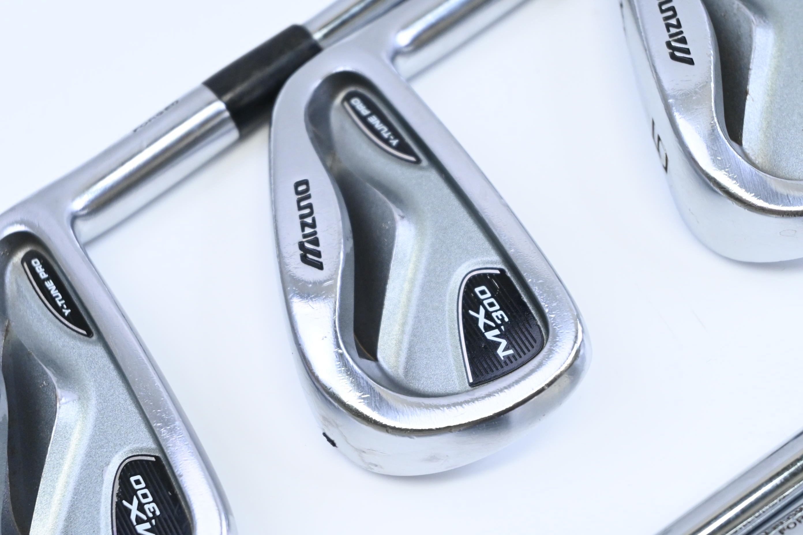 Mizuno MX-300 Irons / 3-PW / Regular Flex Dynalite XP R300 Shafts