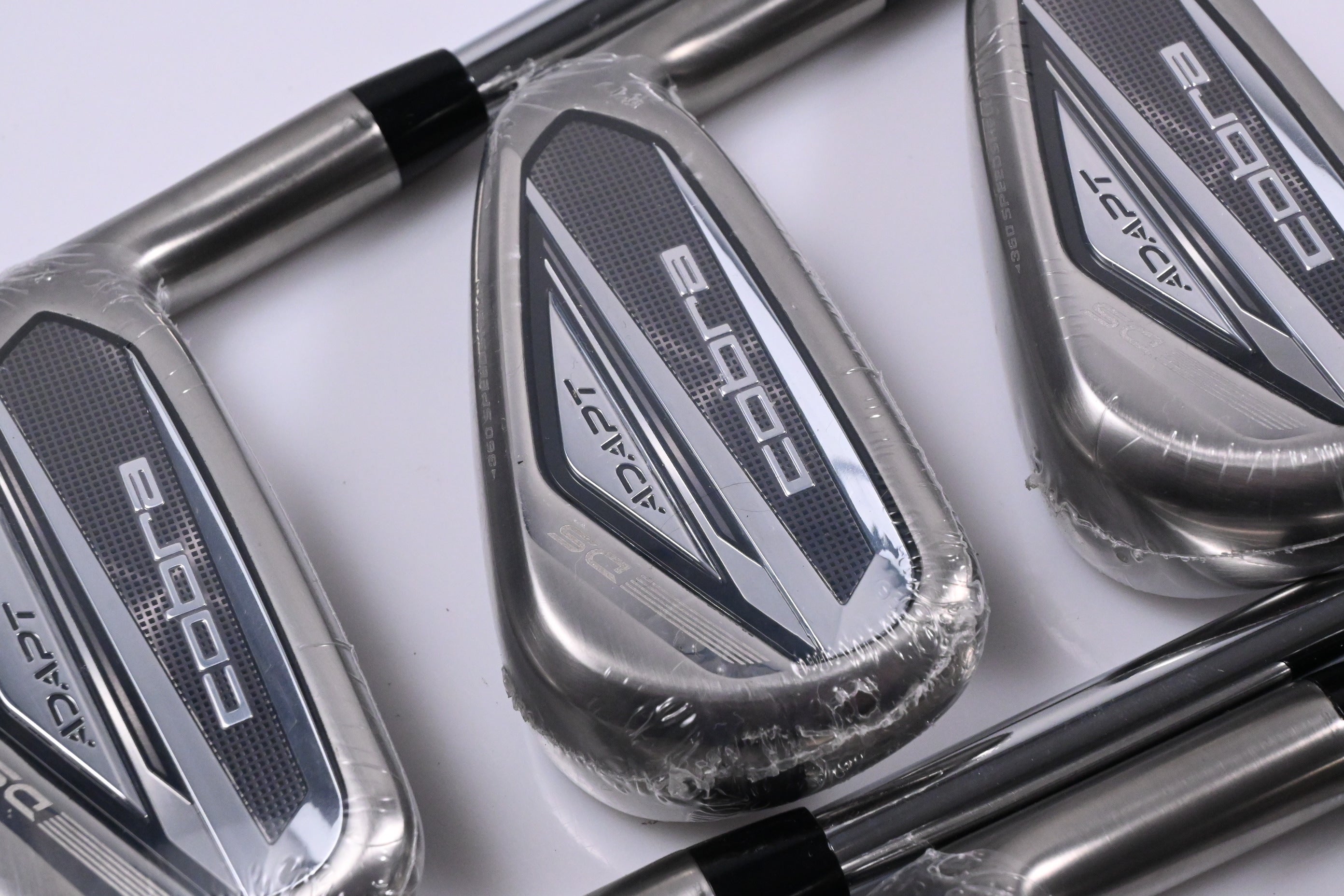 Cobra DS-Adapt Irons / 5-PW / Regular Flex KBS Tour Lite Shafts