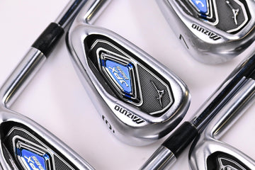 Mizuno JPX 825 Irons / 5-PW / Regular Flex Dynalite Gold XP R300 Shafts