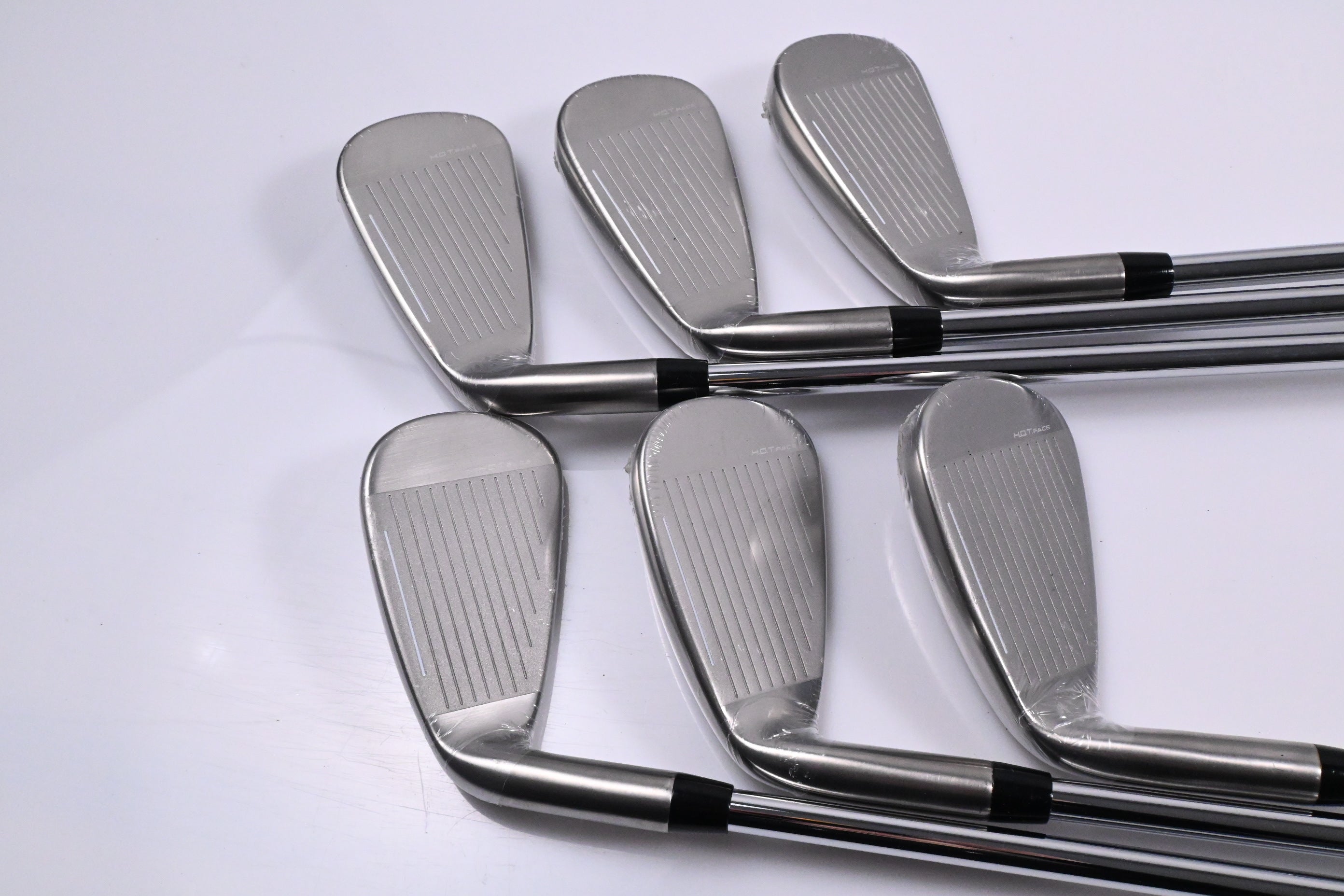 Cobra DS-Adapt Irons / 5-PW / Regular Flex KBS Tour Lite Shafts