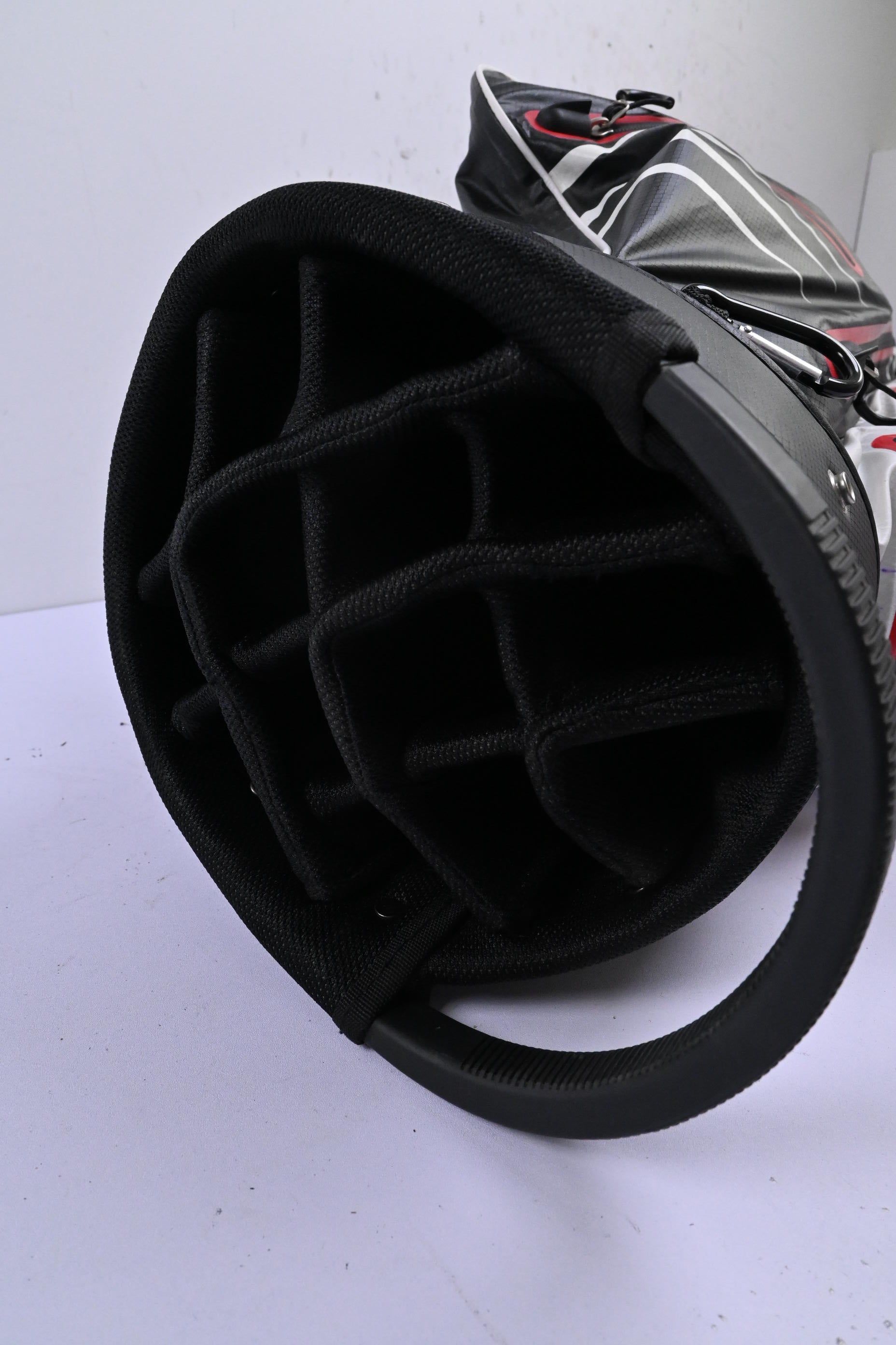 Motocaddy Dry Series Cart Bag / 14-Way Divider / Black, White & Red