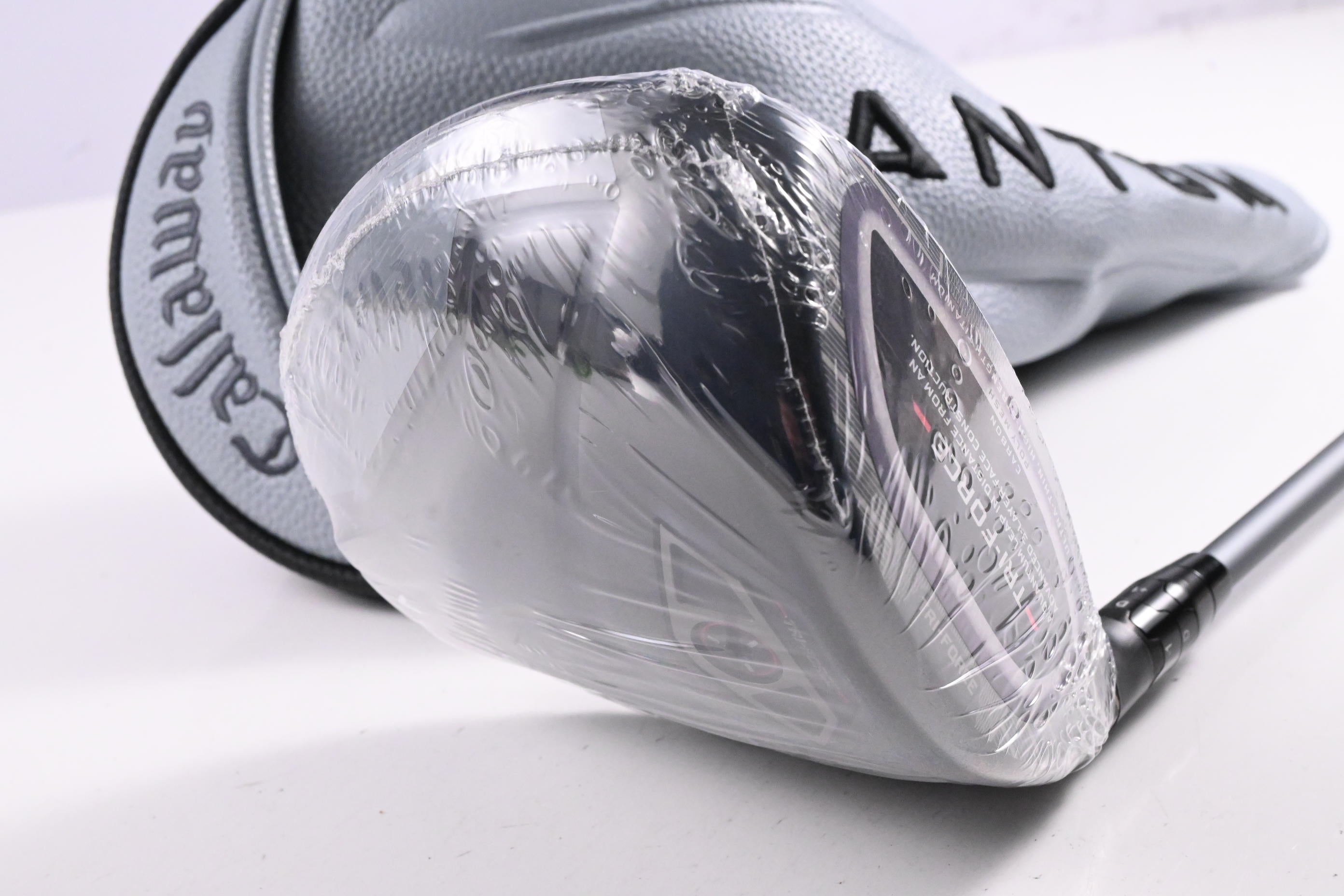 Callaway Quantum Max D Driver / 10.5 Degree / Regular Flex Denali Frost Silver