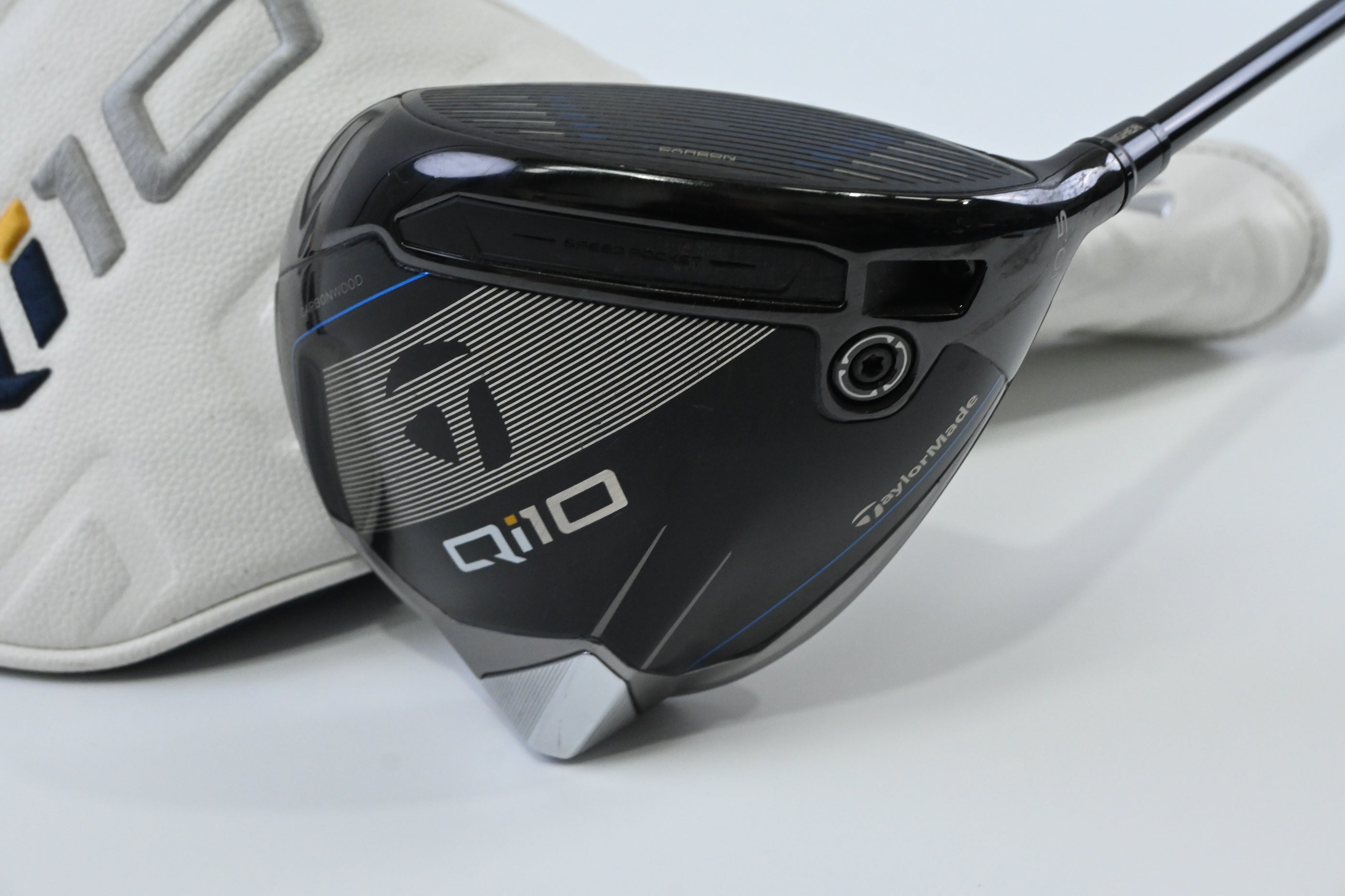 Taylormade Qi10 Driver / 10.5 Degree / Stiff Flex Fujikura Ventus TR Blue 5