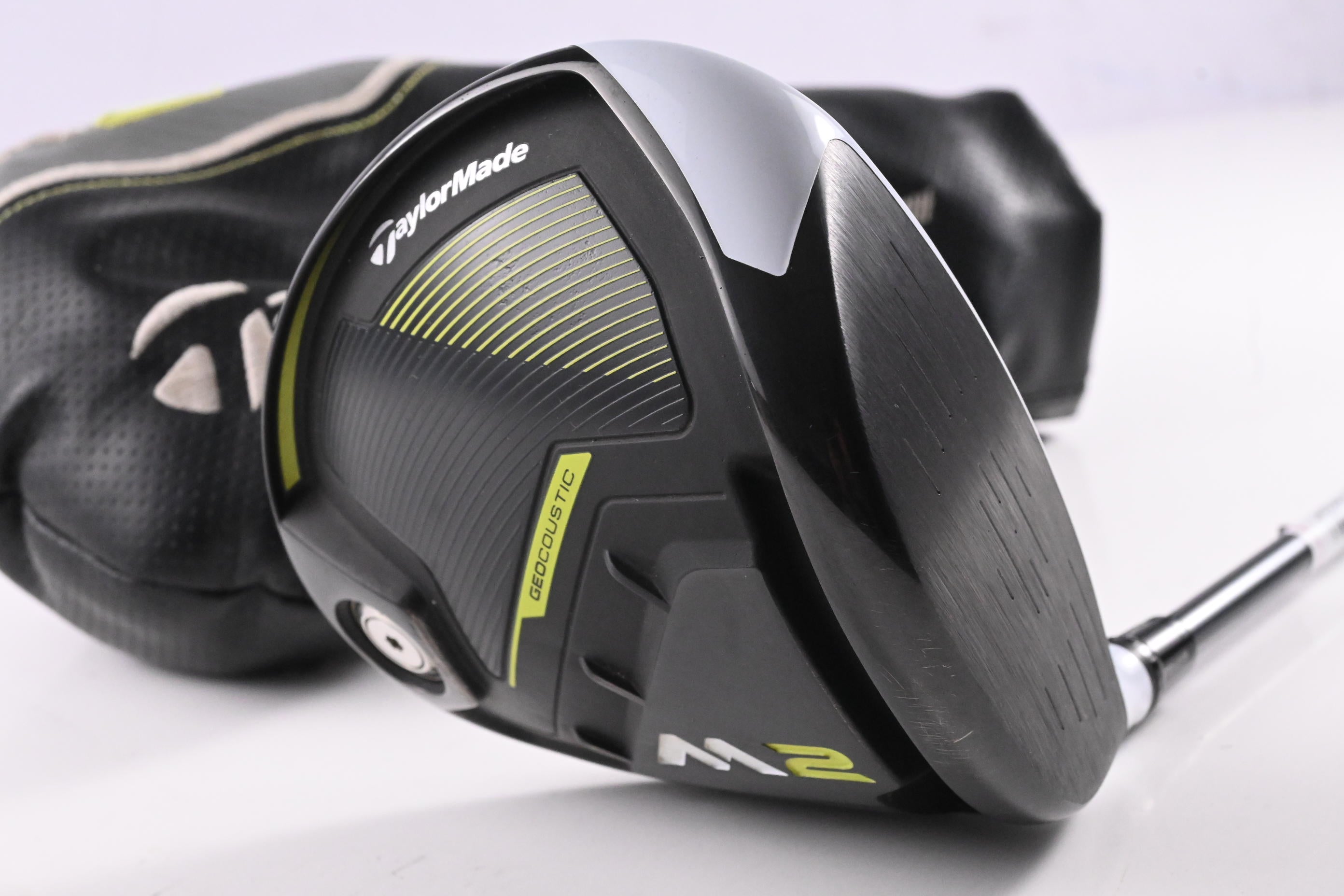 Taylormade M2 2017 Driver / 10.5 Degree / Regular Flex Reax 56 Shaft