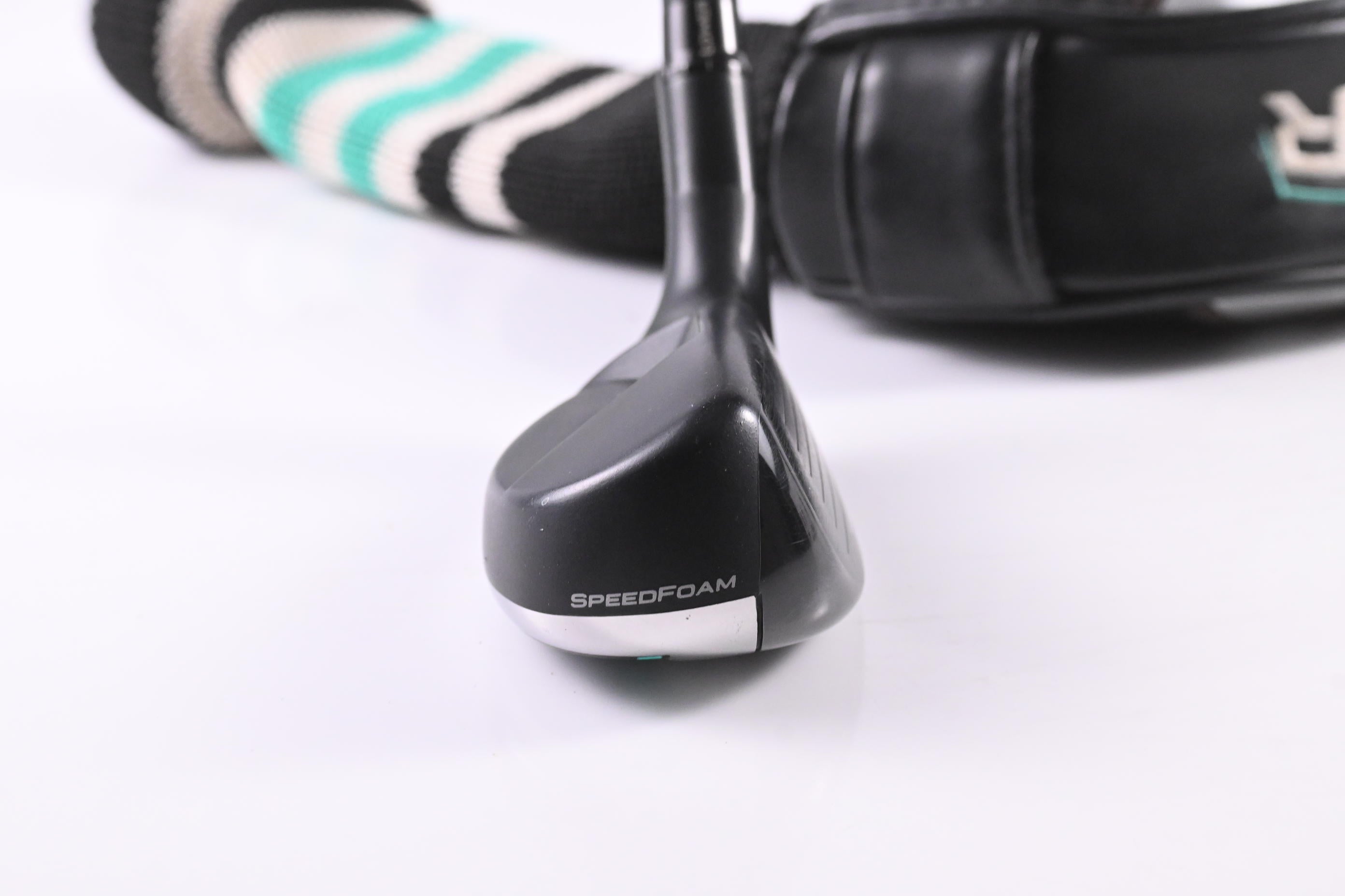 Taylormade GAPR Hi #4 Hybrid / 22 Degree / Regular Flex KBS 70 Shaft