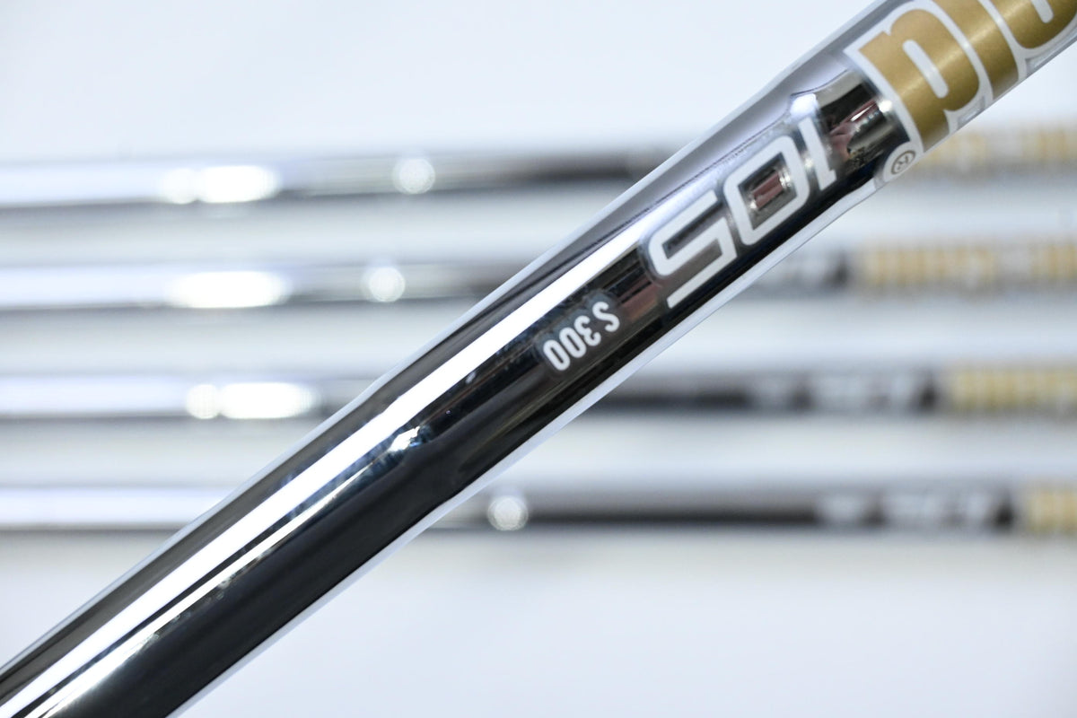 Ping i230 Irons / 6-PW / Red Dot / Stiff Flex Dynamic Gold 105 S300 Shafts