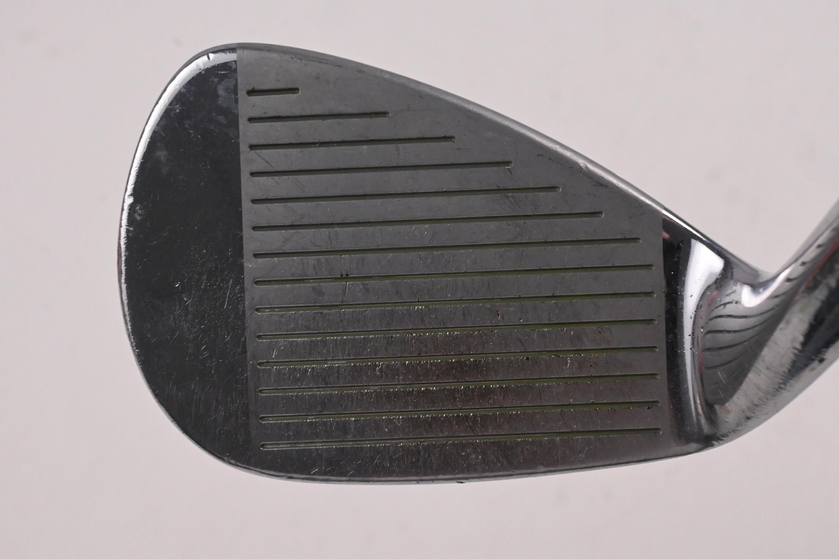 Mizuno MP-32 Pitching Wedge / 47 Degree / Regular Flex Dynamic Gold R300 Shaft