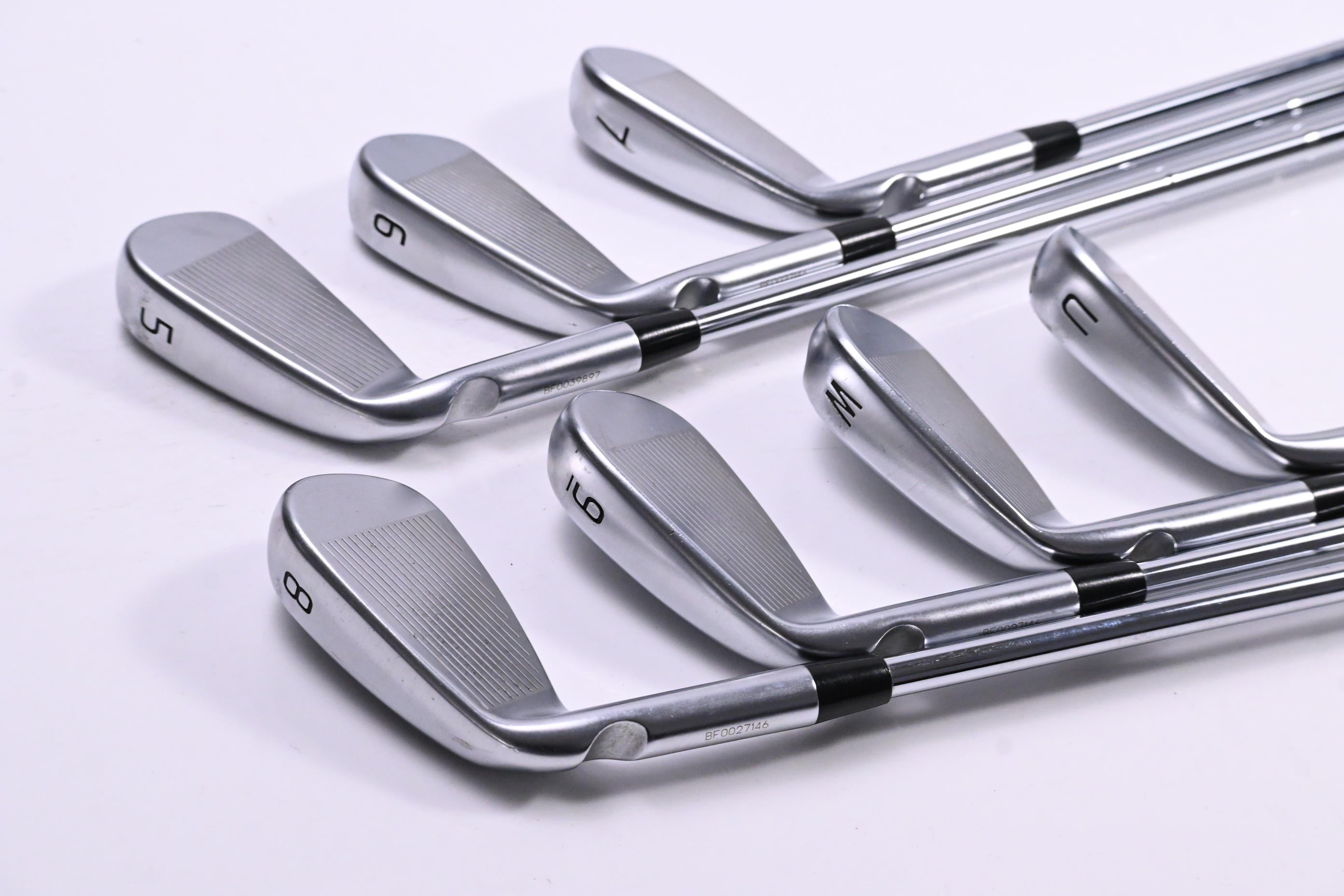 Ping i530 Irons / 5-PW+GW / Blue Dot / Stiff Flex Dynamic Gold Mid 115 S300