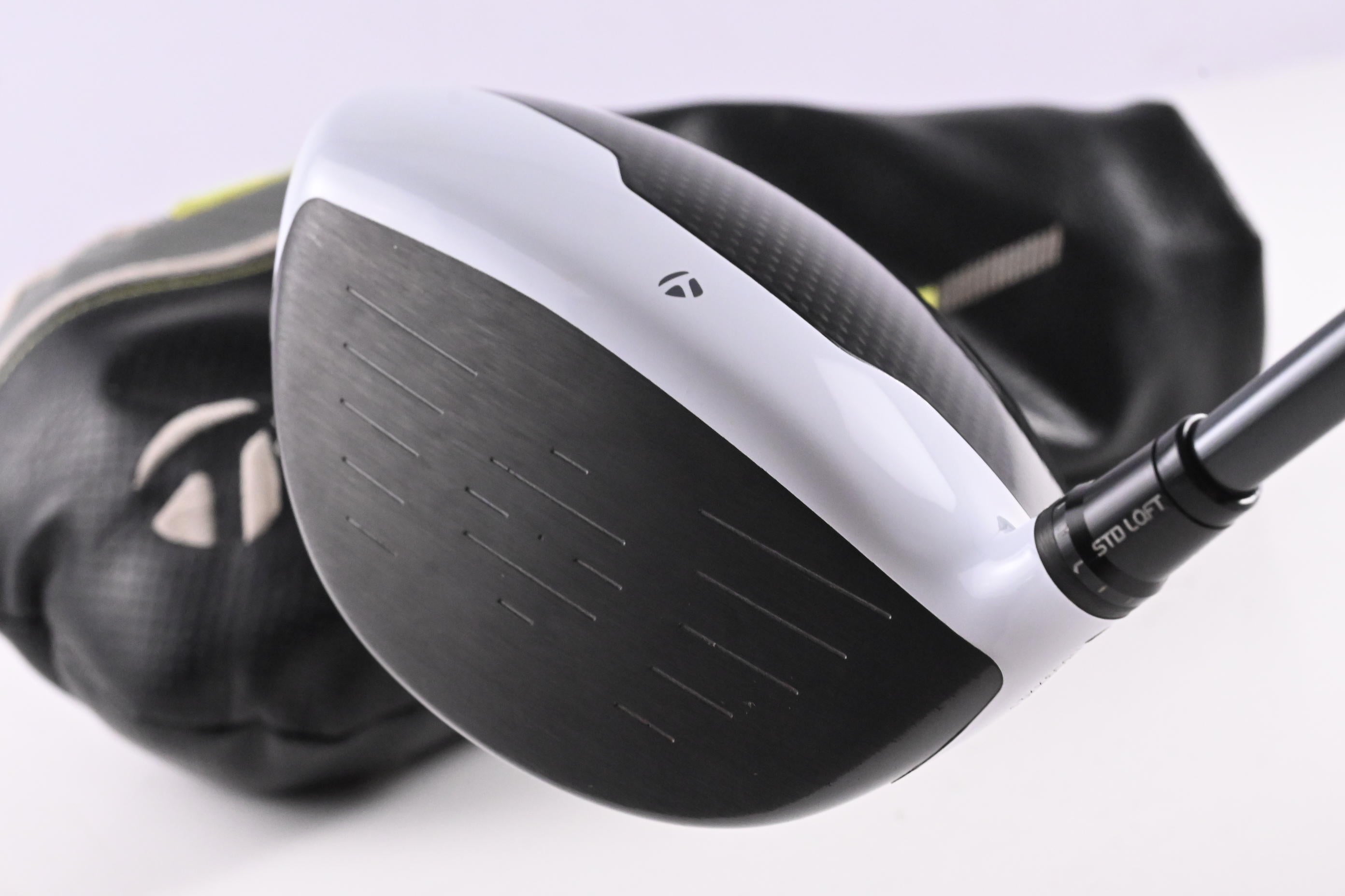 Taylormade M2 2017 Driver / 10.5 Degree / Regular Flex Reax 56 Shaft