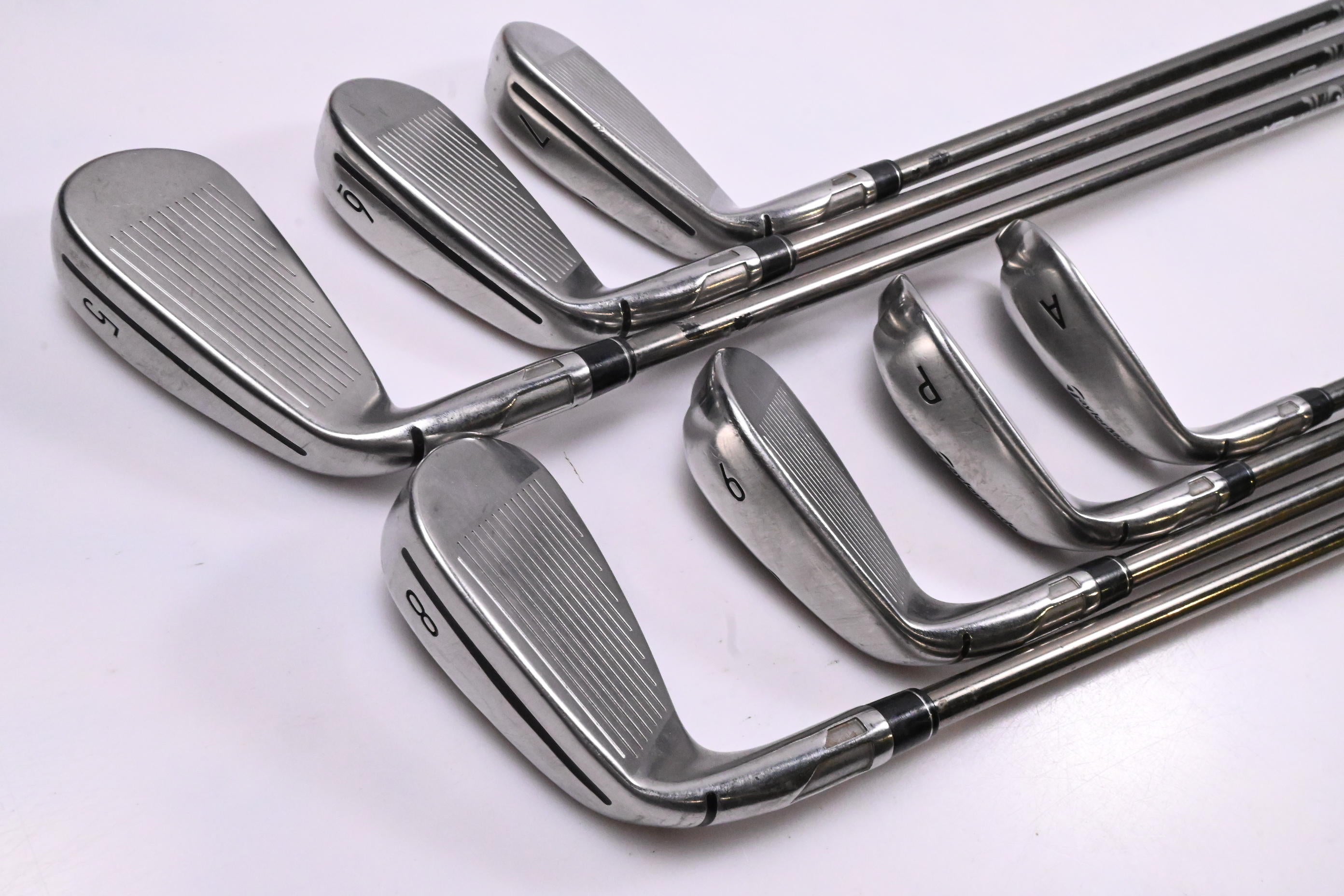 Taylormade SIM2 Max OS Irons / 5-PW+GW / Regular Flex UST Recoil ESX 460 Shafts