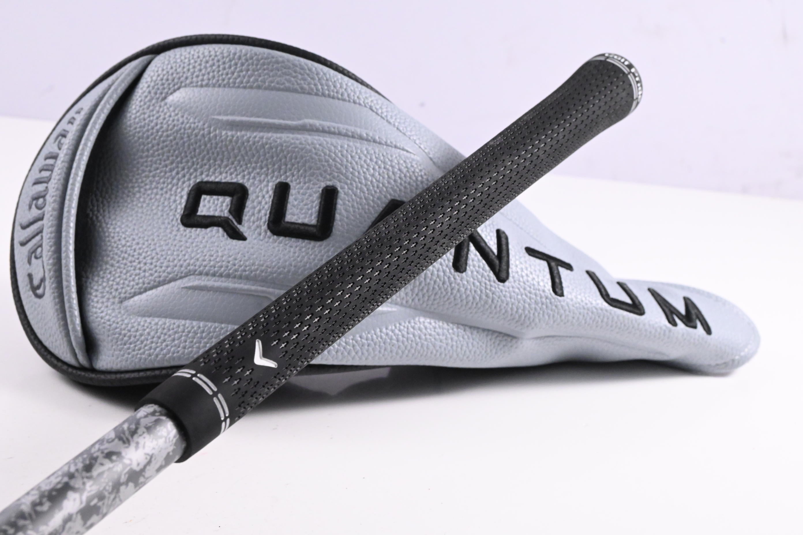 Callaway Quantum Max D Driver / 10.5 Degree / Regular Flex Denali Frost Silver