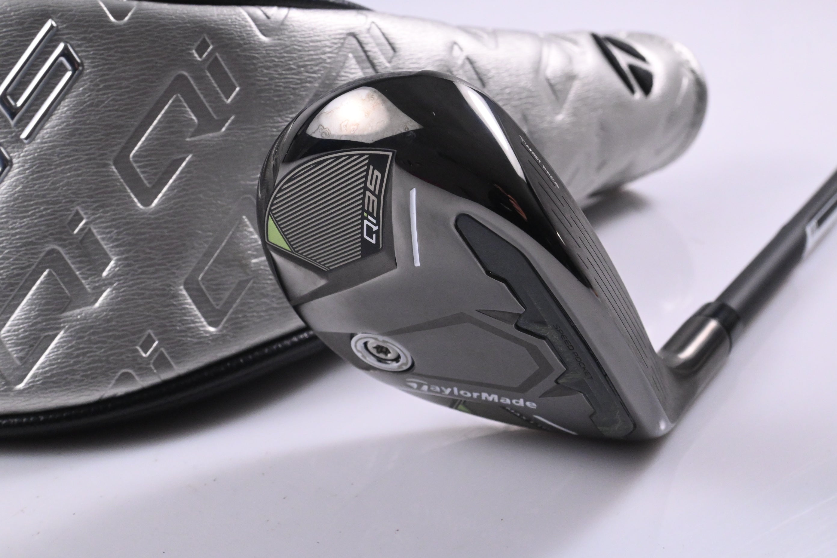 Taylormade Qi35 Max Lite #5 Hybrid / 27 Degree / Senior Flex Vanquish 5 Shaft