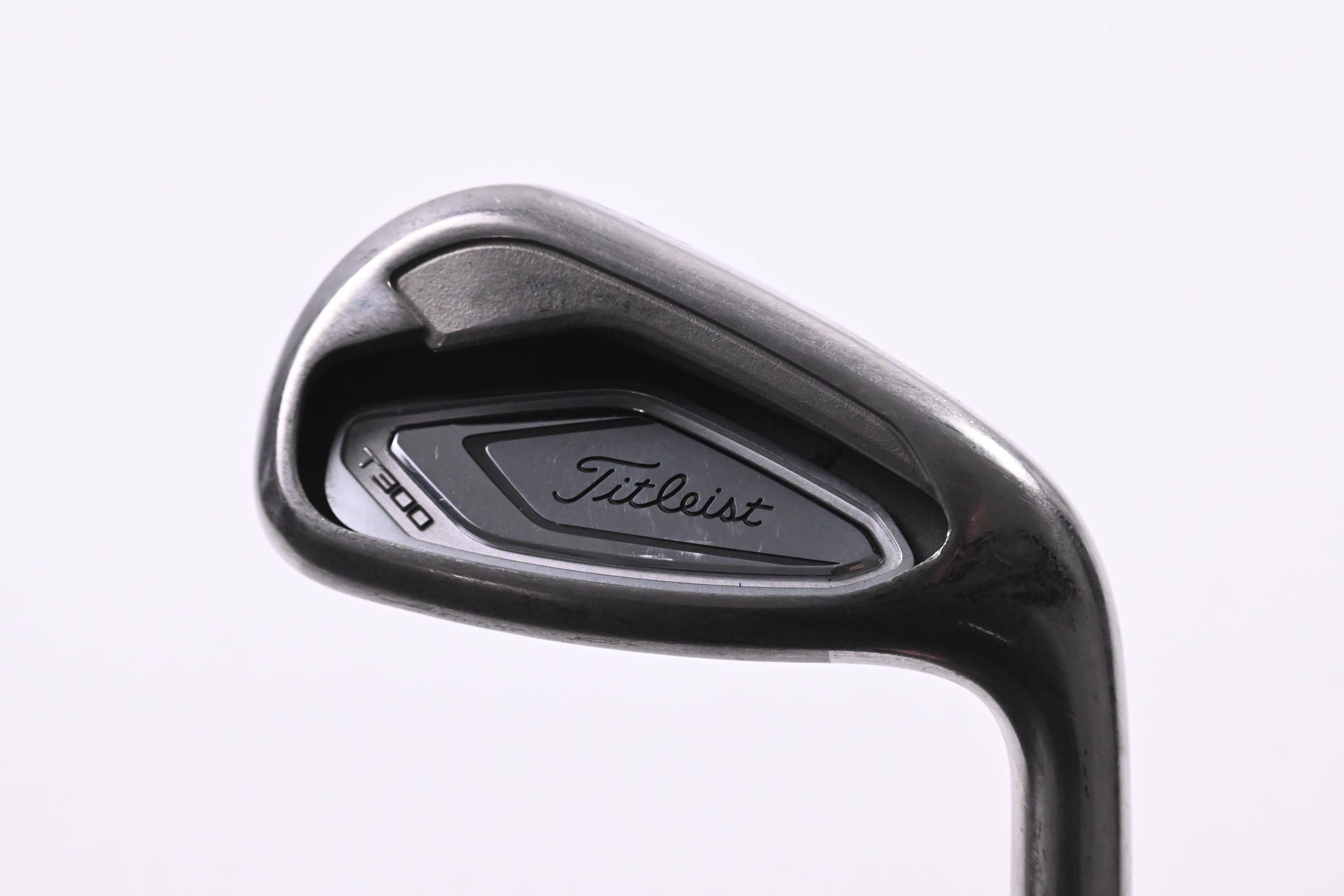 Titleist T300 2019 #8 Iron / Regular Flex AMT Red R300 Shaft