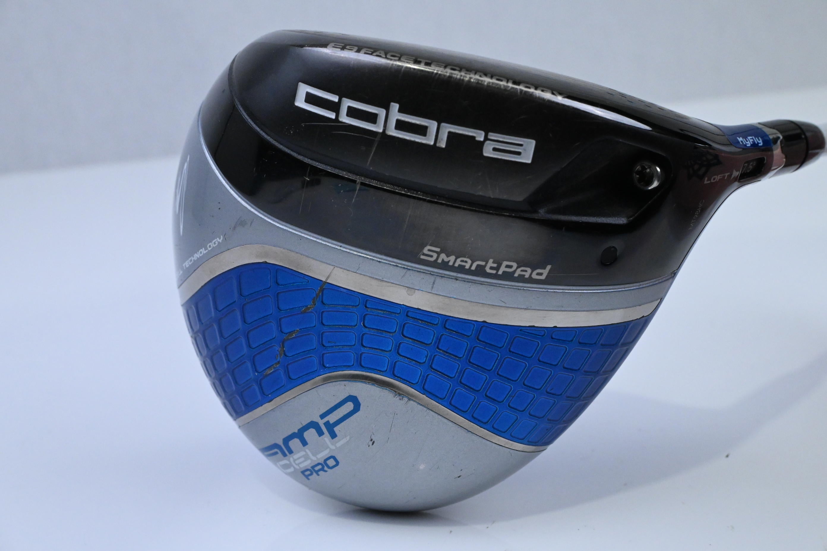 Cobra AMP Cell Pro Driver / 7.5-10.5 Degree / X-Flex Kuro Kage 60 Shaft