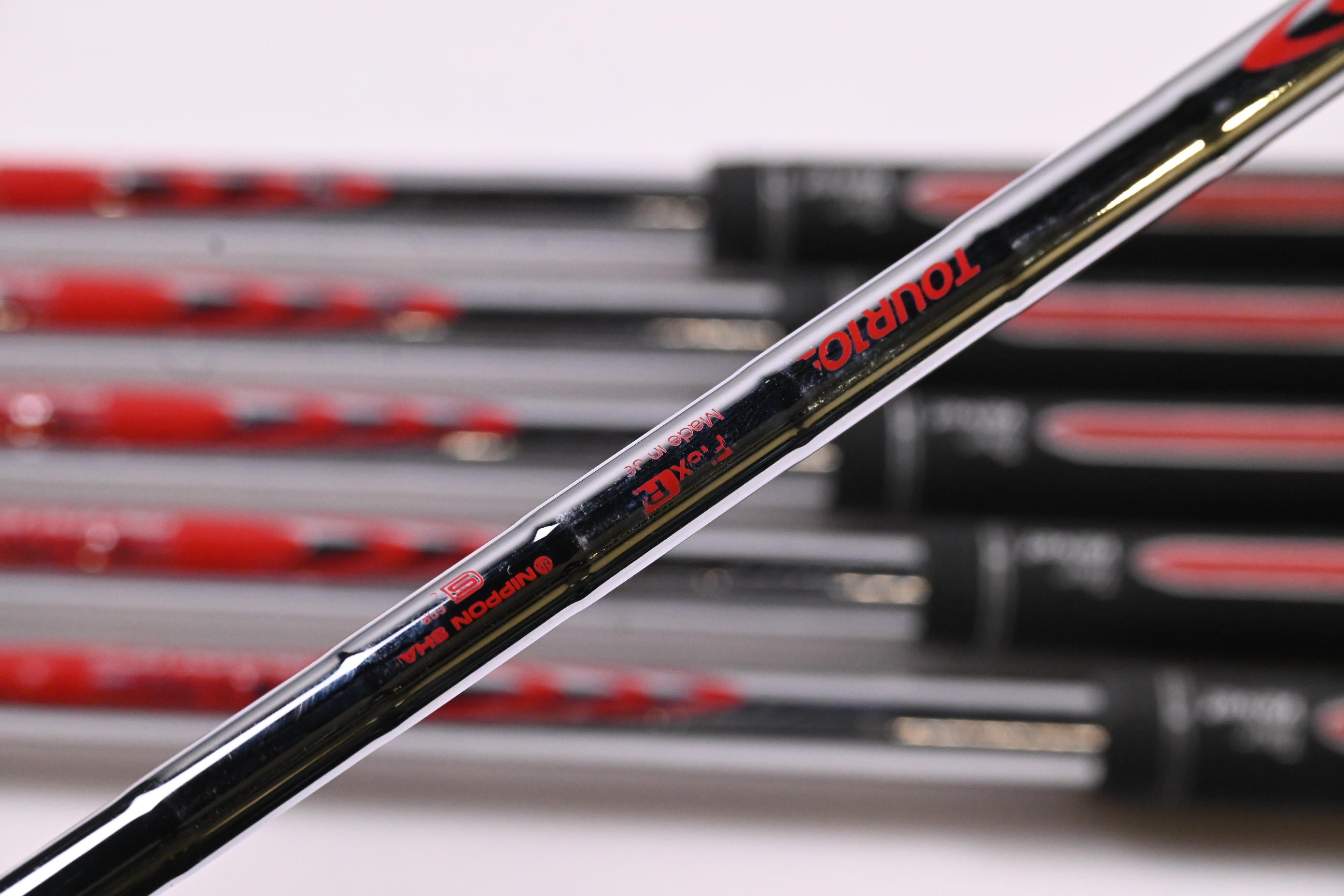 Titleist T250 2025 Irons / 5-PW / Regular Flex N.S.Pro Modus³ Tour 105