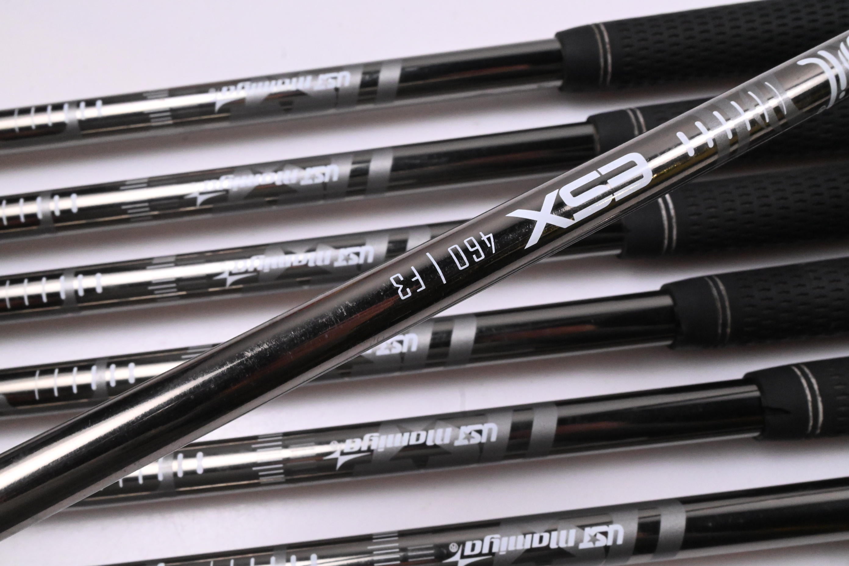 Taylormade SIM2 Max OS Irons / 5-PW+GW / Regular Flex UST Recoil ESX 460 Shafts