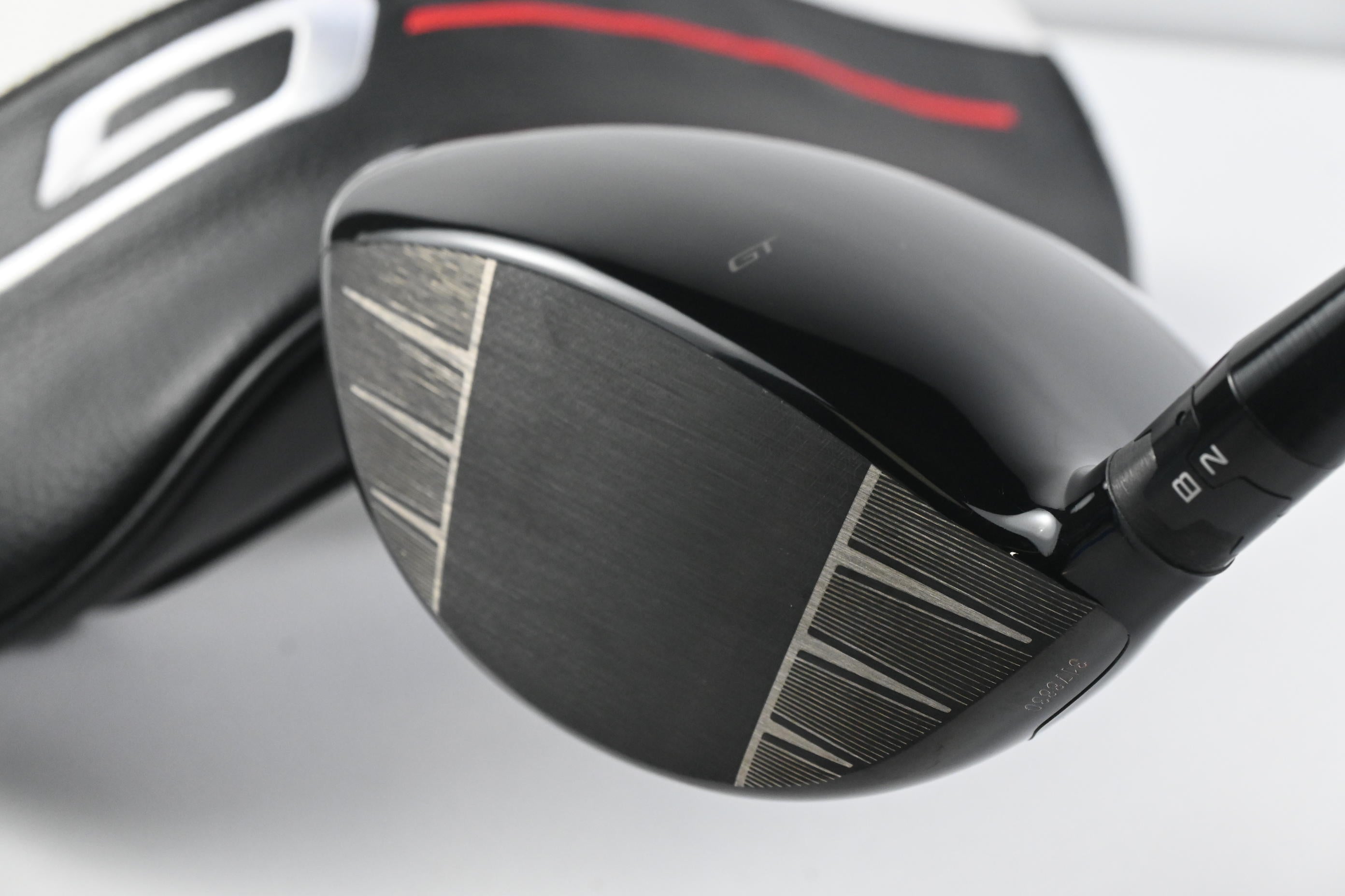 Titleist GT1 Driver / 10 Degree / Regular Flex Fujikura Air Speeder 40 Shaft