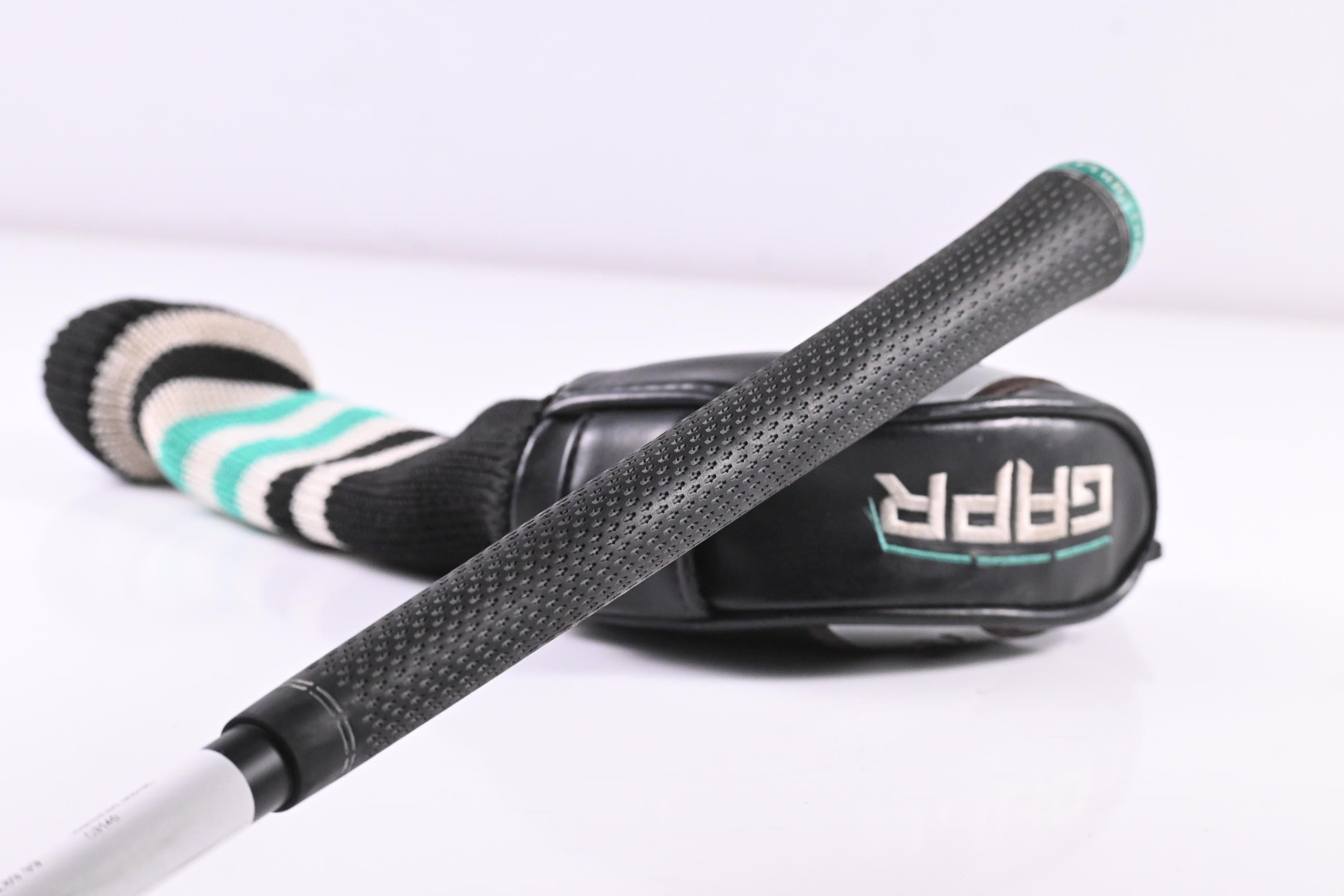 Taylormade GAPR Hi #4 Hybrid / 22 Degree / Regular Flex KBS 70 Shaft