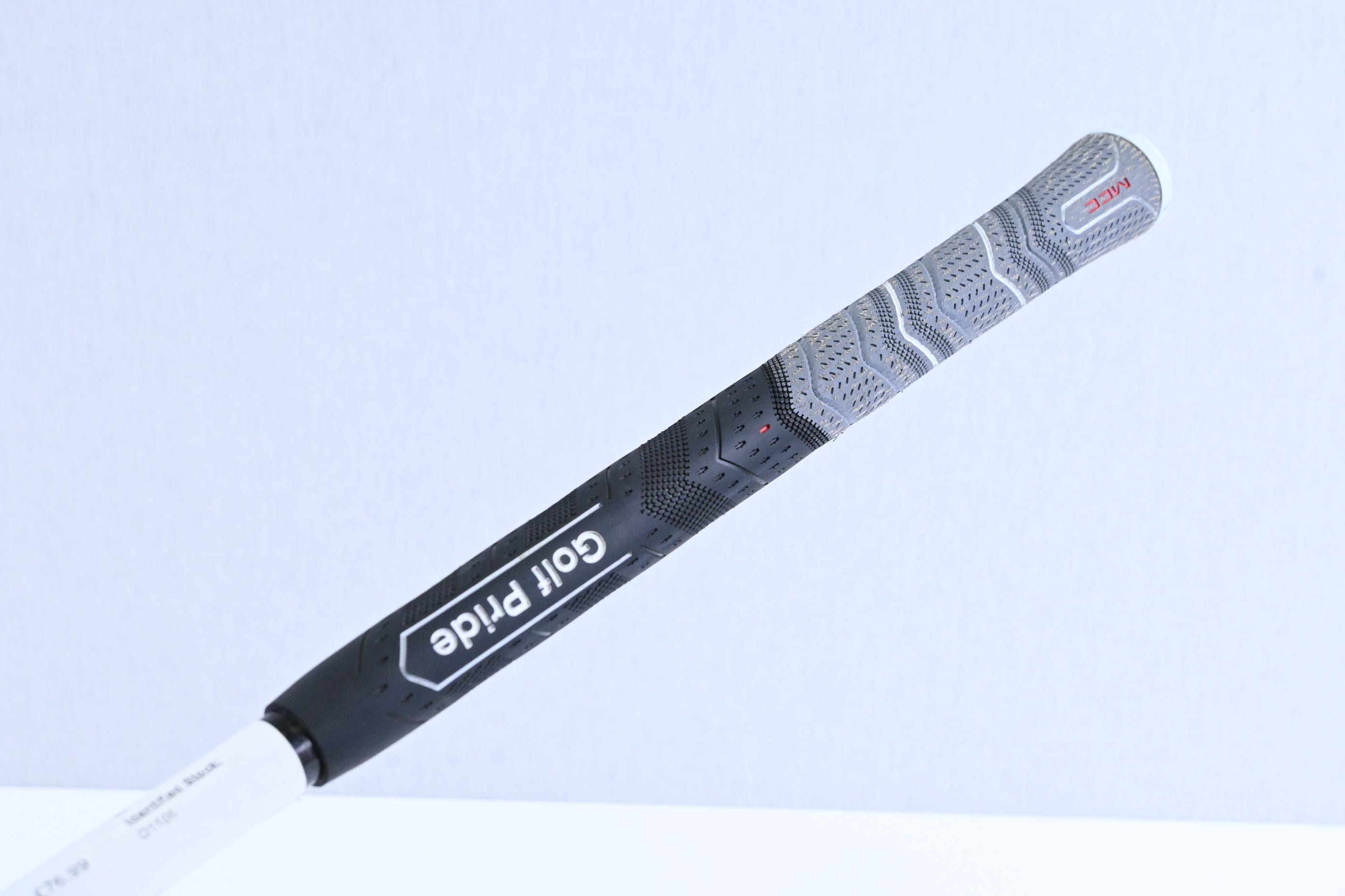 Left Hand Taylormade R11 Driver / 9 Degree / Stiff Flex Fujikura Blur 65 Shaft