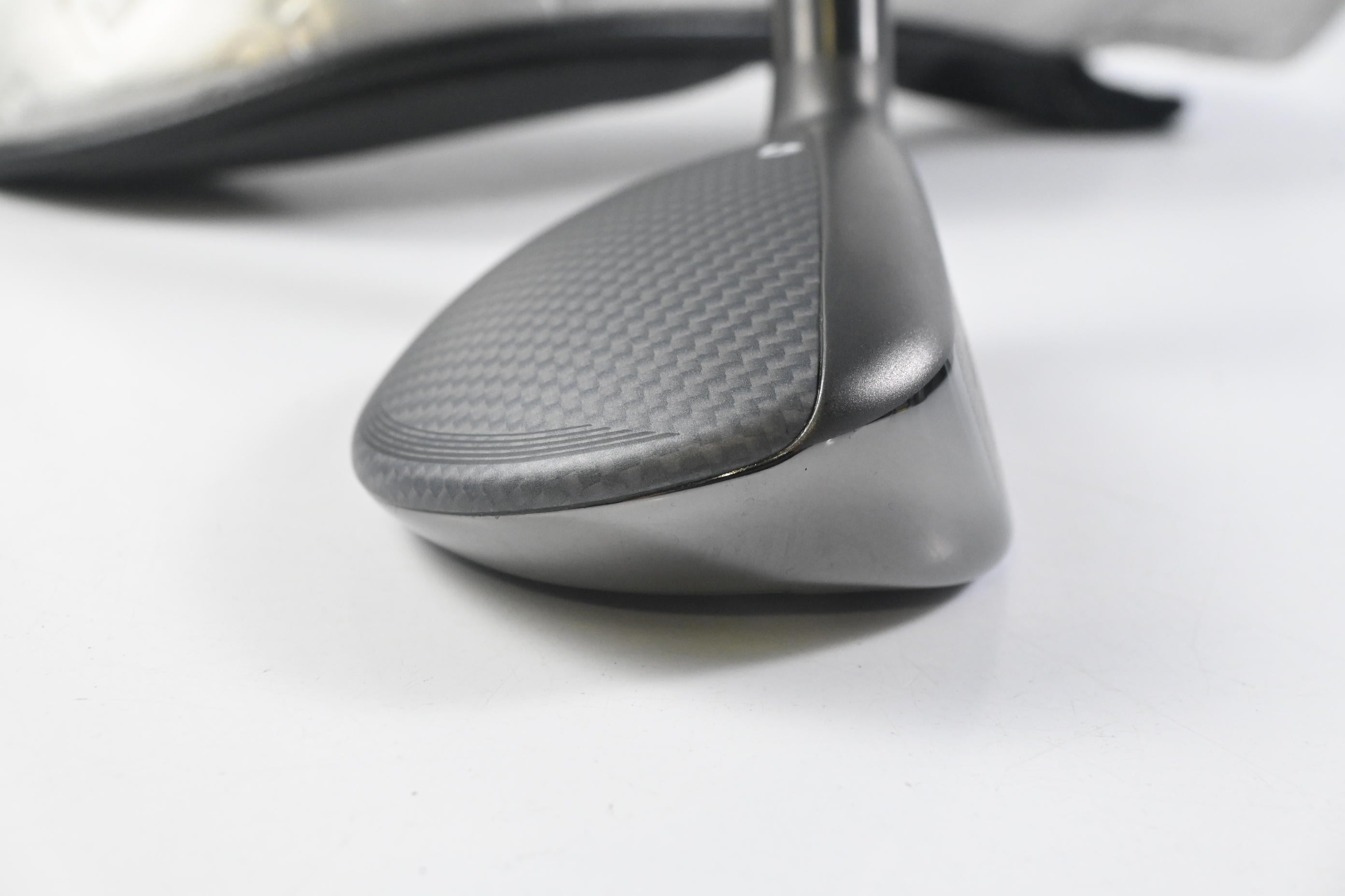 Taylormade Qi35 #2 Hybrid / 17 Degree / Stiff Flex Kai'li Dark Waves Blue 85